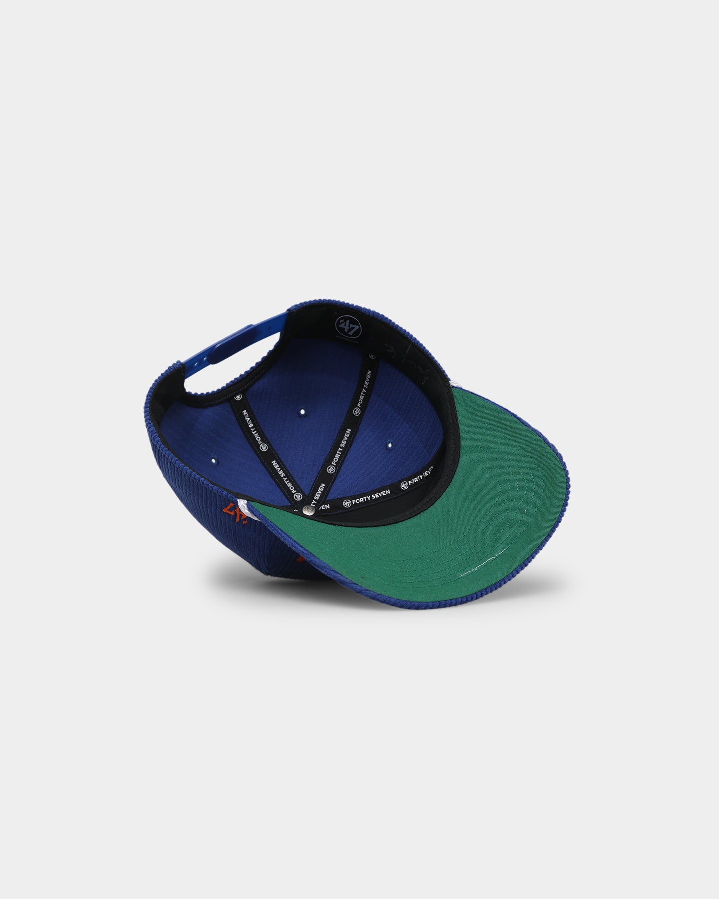 New York Islanders NHL Corduroy Snapback Hat - '47 Brand Royal Blue Team Script Adjustable Hitch Back for Men & Women - Perfect for Hockey Games, Fan Gear & Casual Streetwear