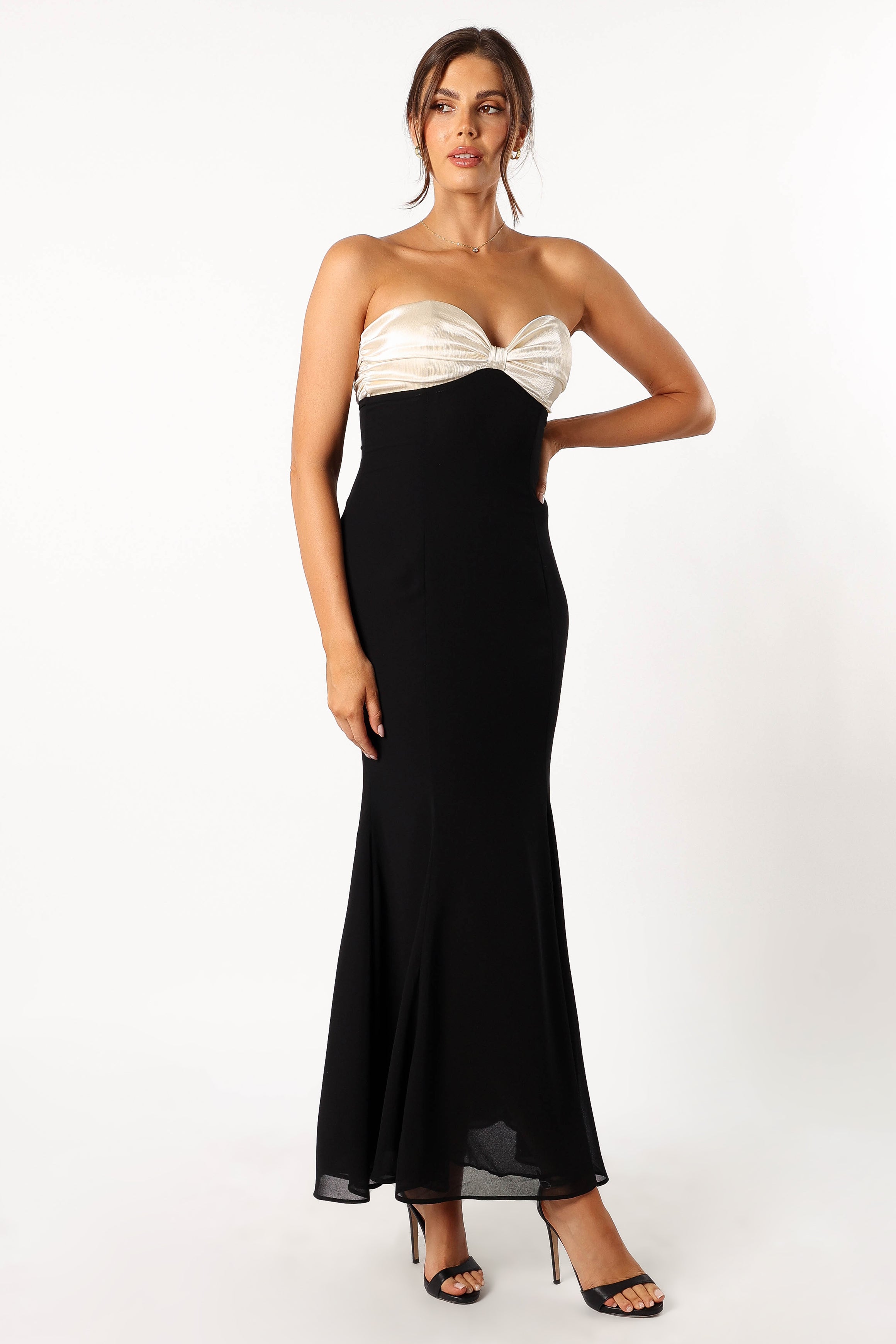 Elegant Strapless Maxi Dress for Women - Black Floor-Length Formal Gown for Weddings, Prom, Evening Parties & Special Occasions