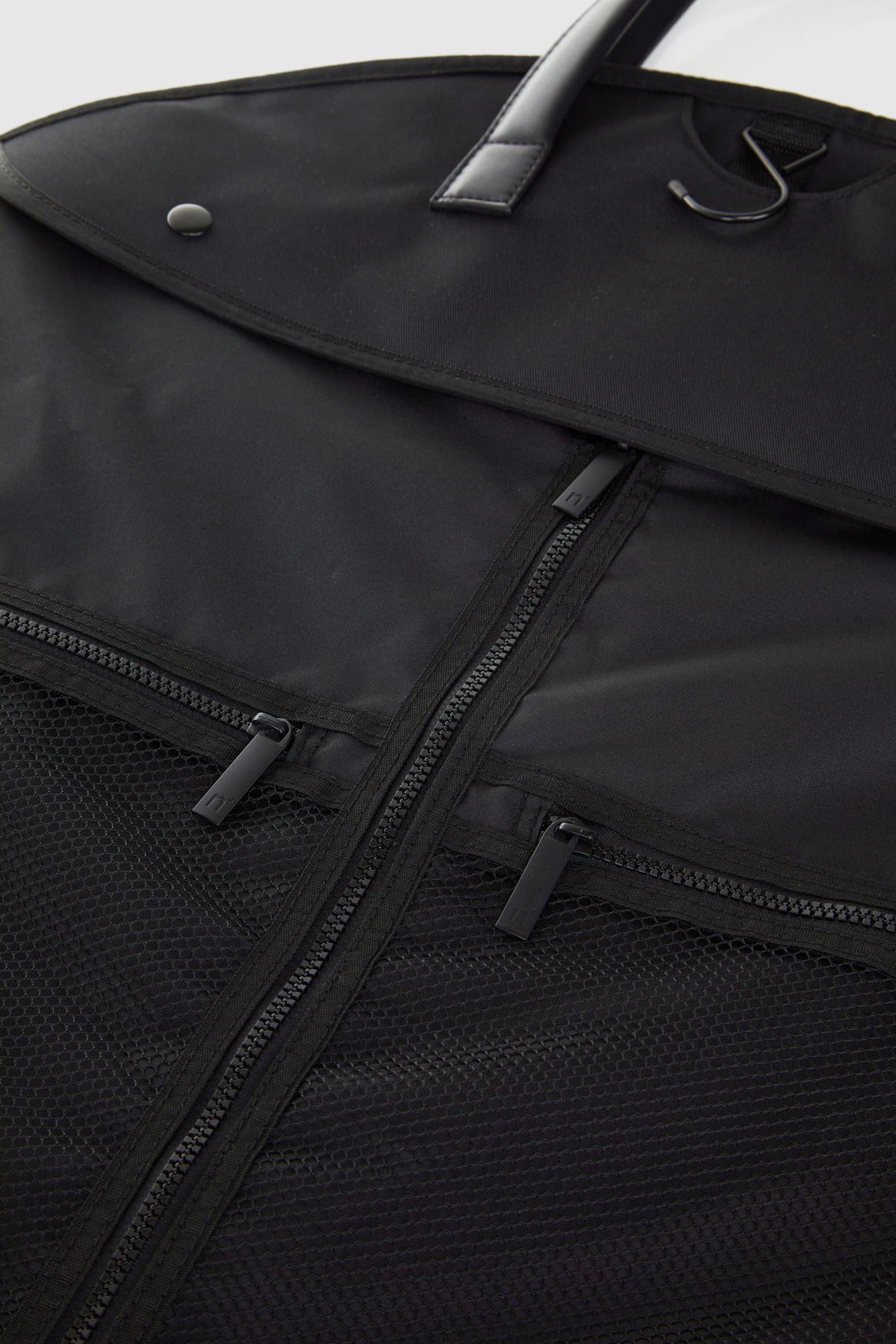 Classic Stori Slim Garment Bag for Travel - Lightweight Suit Cover with Shoulder Strap, Wrinkle-Free Clothes Protector for Business Trips & Weddings | Perfect for Airplane, Hotel & Closet Storage