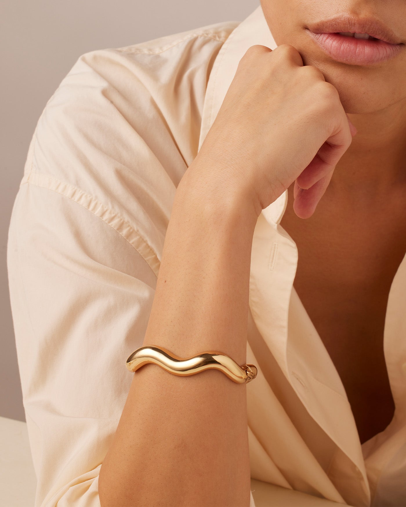 Ola Gold Bangle - Elegant & Stylish Women's Bracelet for Parties, Weddings & Everyday Wear