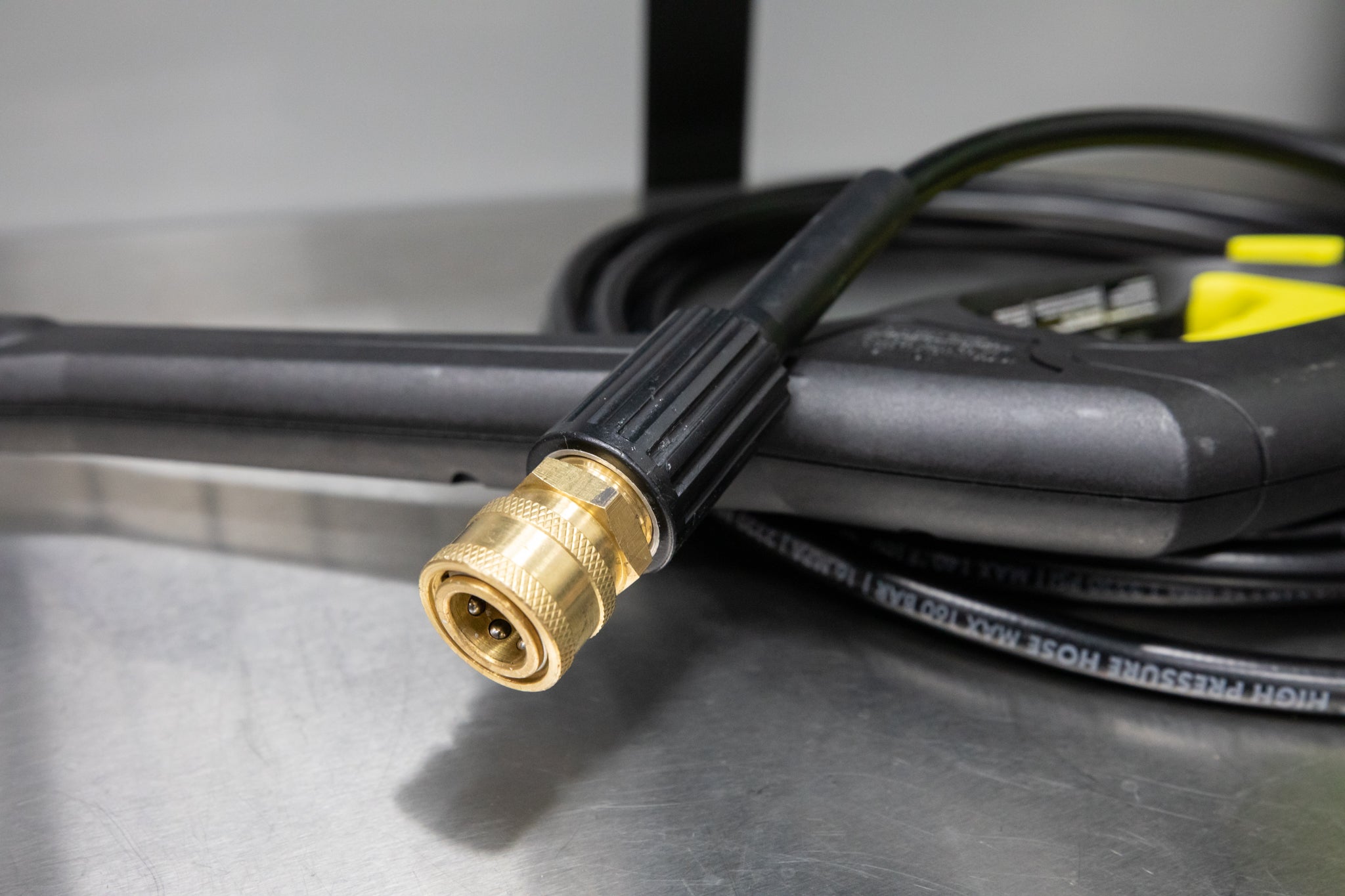 Brass M22 Male (15mm) to 3/8 Quick Disconnect (QD) Coupler Adapter - Perfect for Hydraulic Systems, Pneumatic Tools, and Industrial Equipment Connections