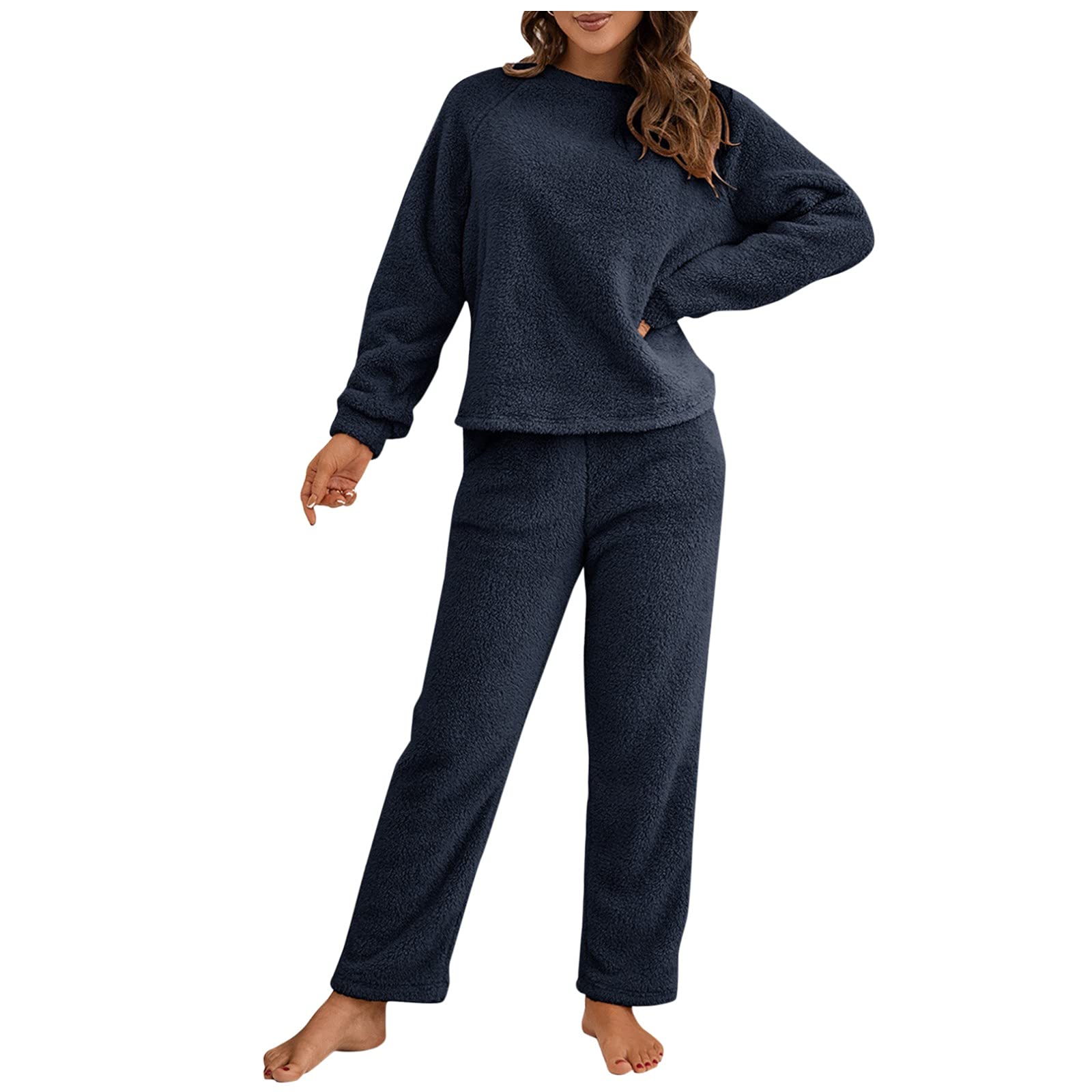 Women's Long Sleeve Pajama Set - Soft Plush Sleepwear & Lounge Wear for Comfortable Nights | Cozy Homewear for Relaxing Evenings, Bedtime & Winter Nights