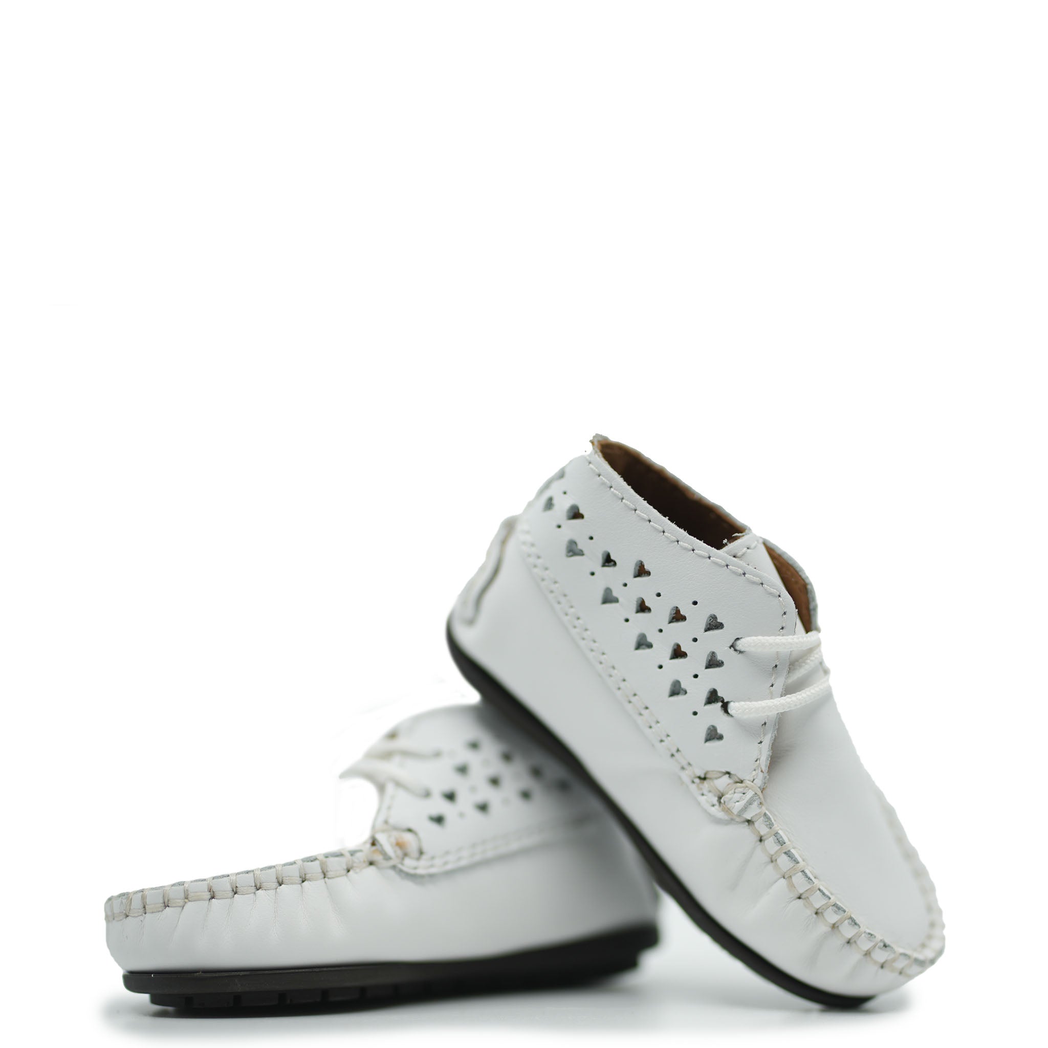 Atlanta Moccasin White Heart Baby Booties - Soft Leather Infant Shoes for Newborns & Toddlers - Perfect for First Steps, Photo Shoots & Special Occasions
