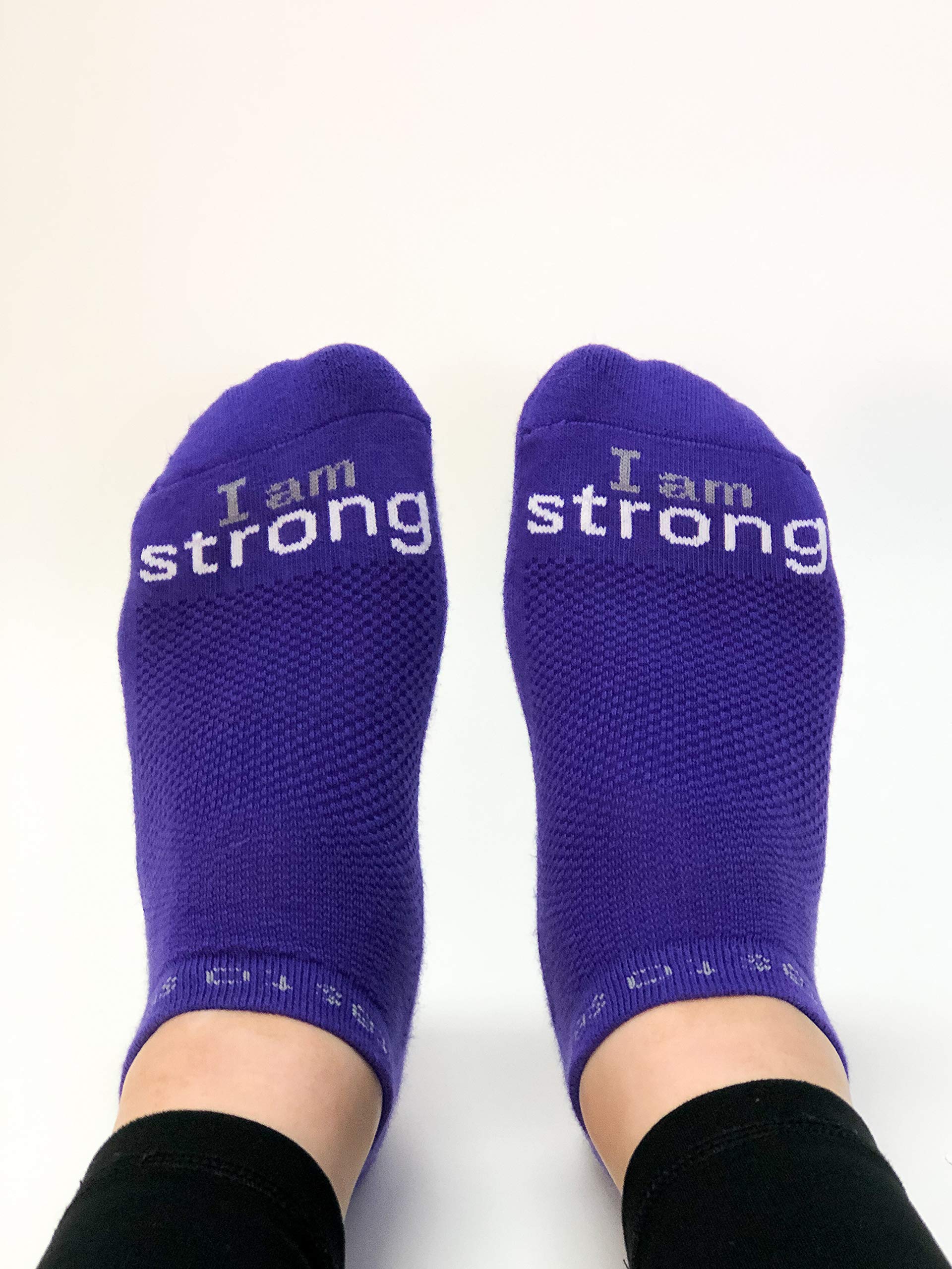 Inspirational 'I Am Strong' Socks for Women & Men - Motivational Quote Socks for Workouts, Yoga & Daily Encouragement