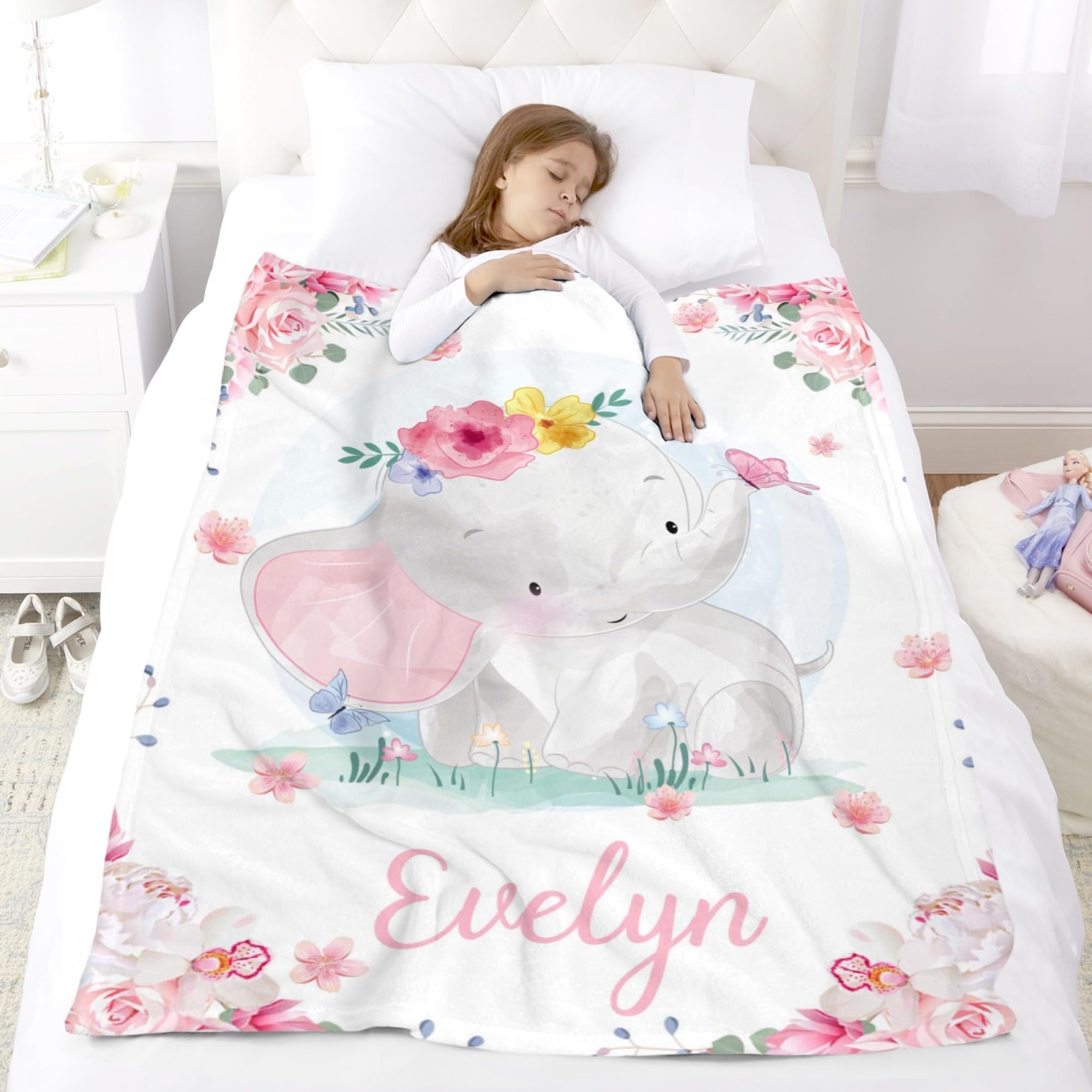 Personalized Baby Blanket with Custom Name - Soft Squirrel & Flower Design for Boys & Girls | Cozy Toddler Throw for Nursery, Couch & Travel | Perfect Birthday Gift & Home Decor for Kids