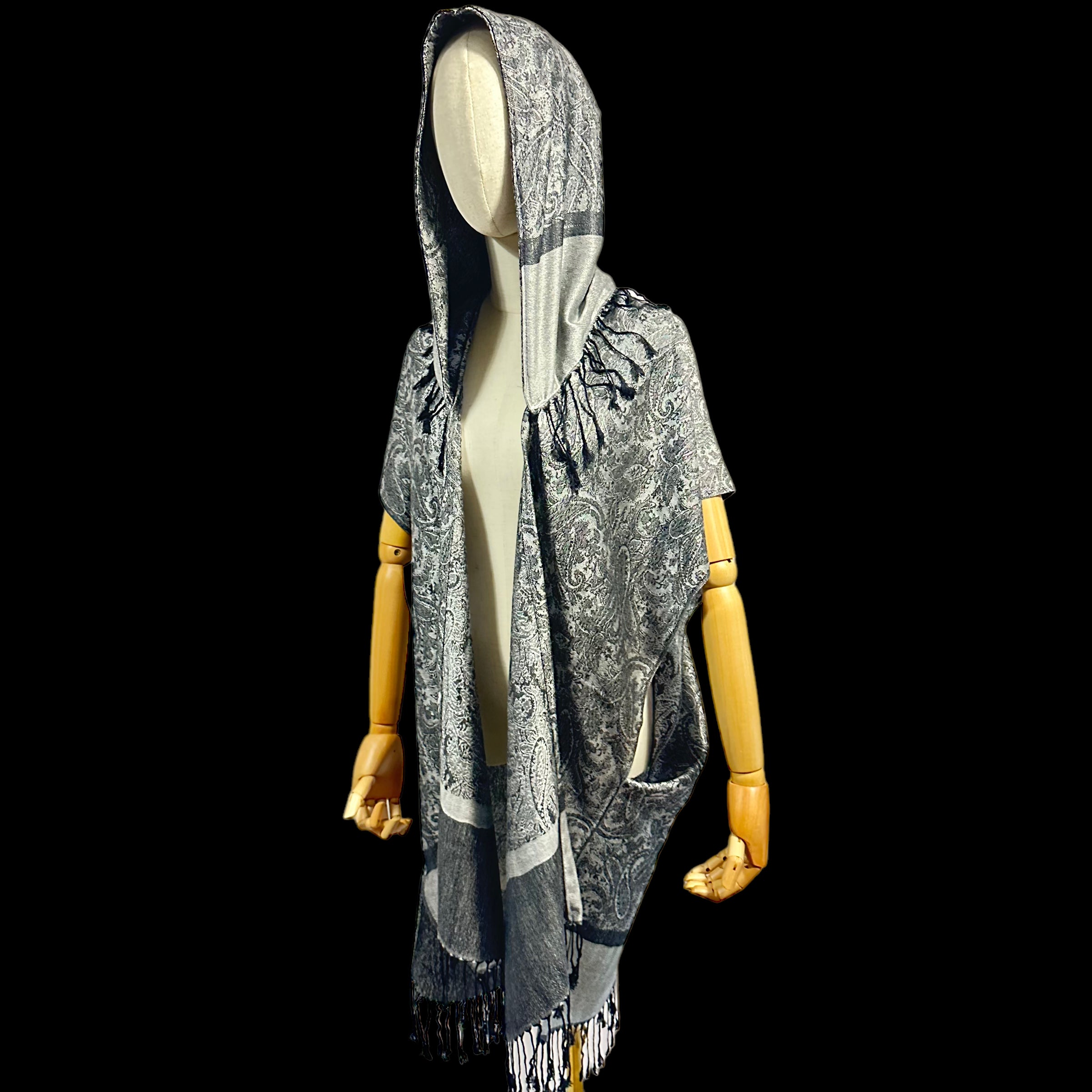 PASH KIMONO Robe - Black & White Japanese Style Kimono for Women | Perfect for Spa, Yoga, Lounging & Special Occasions