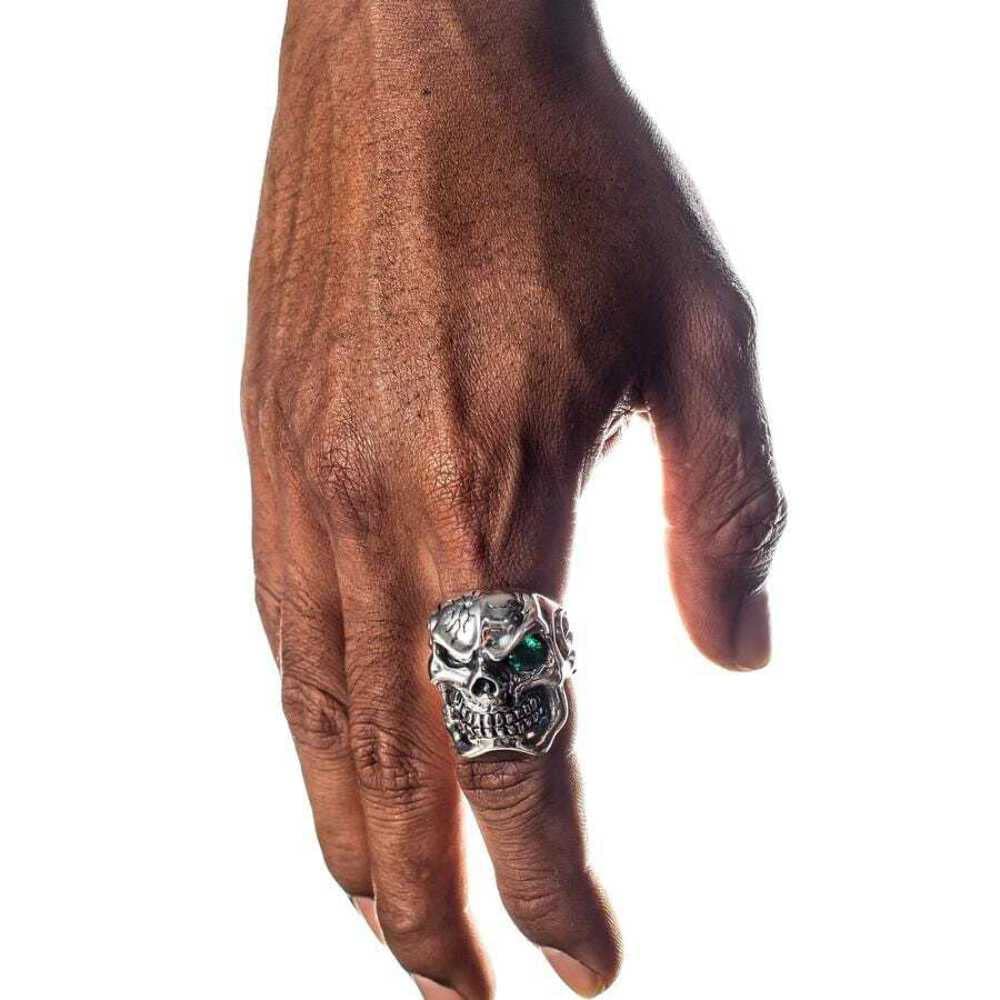 Bikerringshop 925 Sterling Silver Men's Skull Ring with Emerald Eyes - Gothic Jewelry for Bikers, Rockers & Punk Fashion Lovers