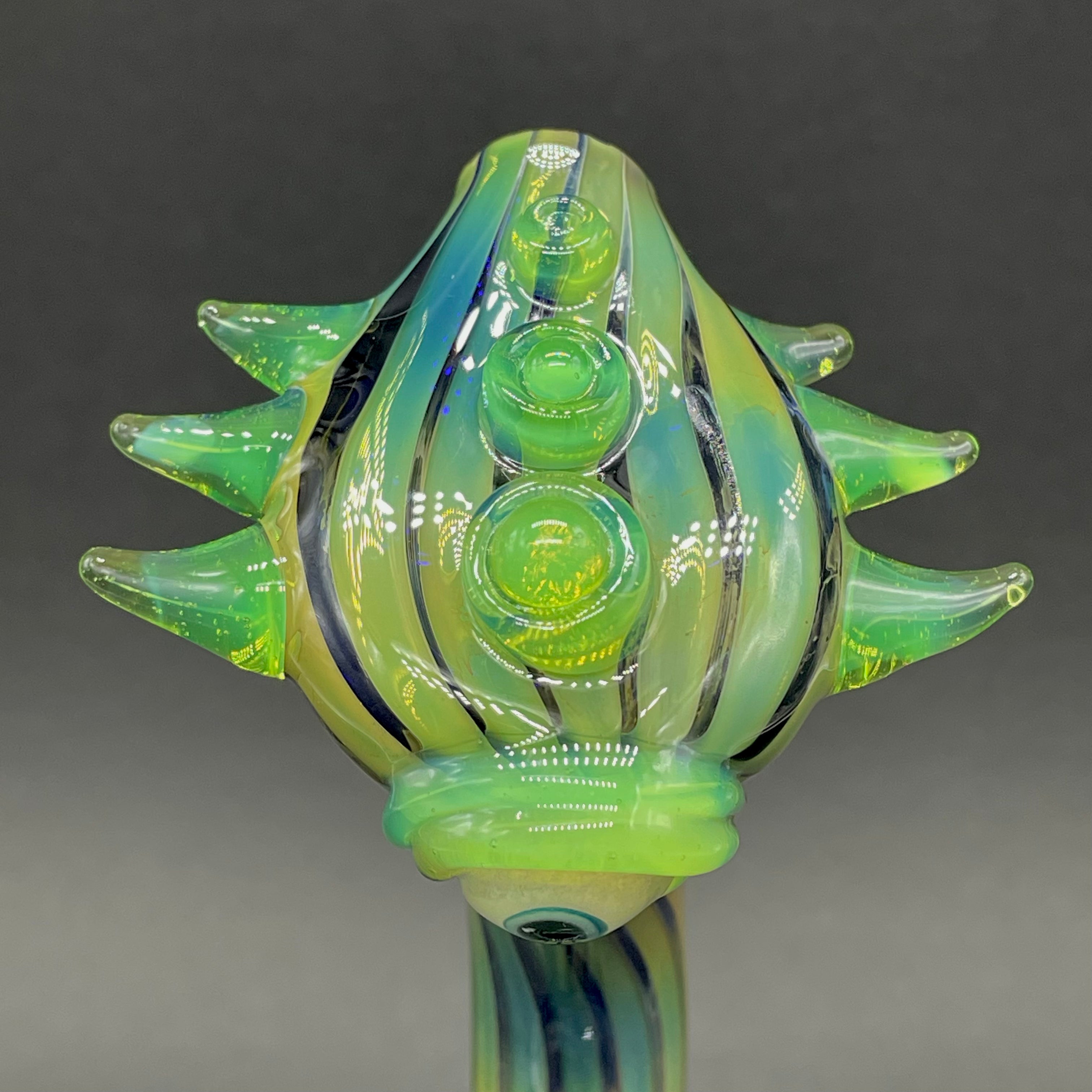 Alien Head Bubbler - Unique Glass Water Pipe for Smoking | Perfect for Home Use, Parties & Gifts
