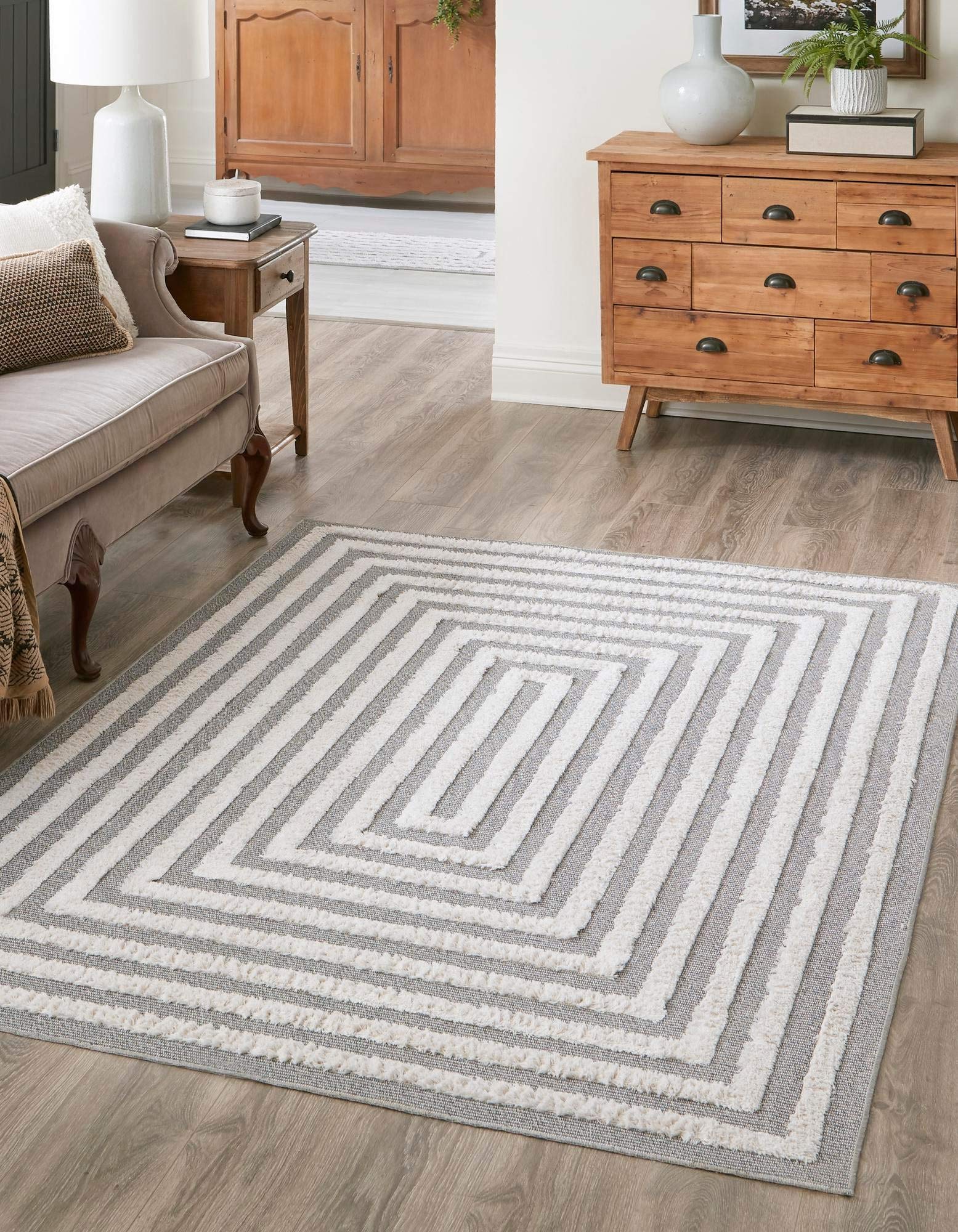Sabrina Soto Casa Collection Gray Area Rug 5'3
