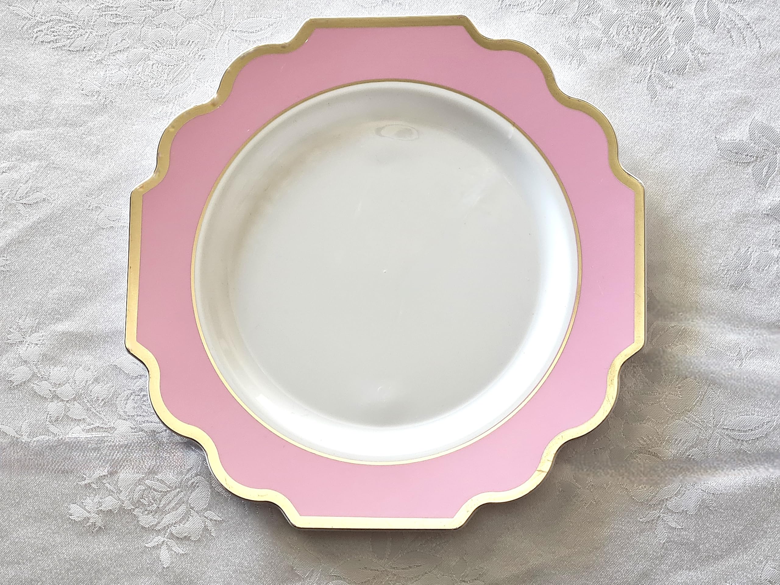 60 Heavyweight Disposable Plastic Plates for Weddings & Parties - 8'' Dinner Plates in Imperial White, Light Pink & Gold - Elegant Tableware for Special Occasions, Events & Celebrations
