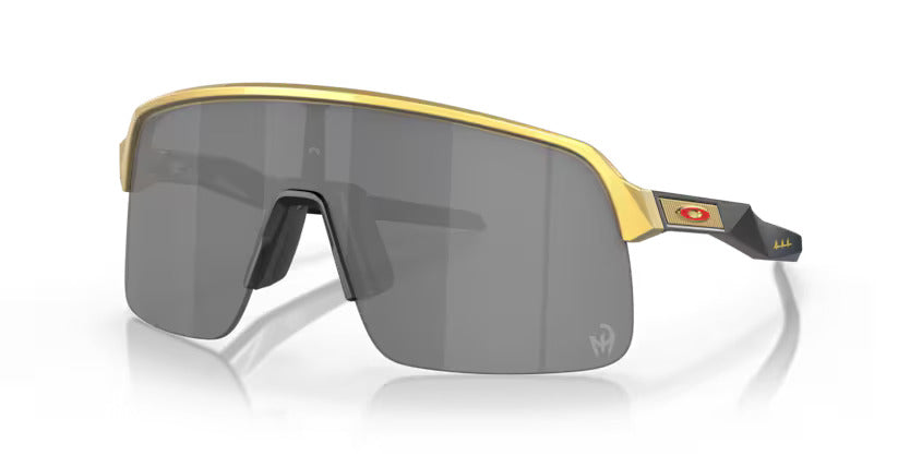 Oakley Sutro Lite PRIZM Sunglasses - Non-Prescription Sports & Cycling Glasses for Men & Women - UV Protection for Outdoor Running, Hiking, and Beach Activities