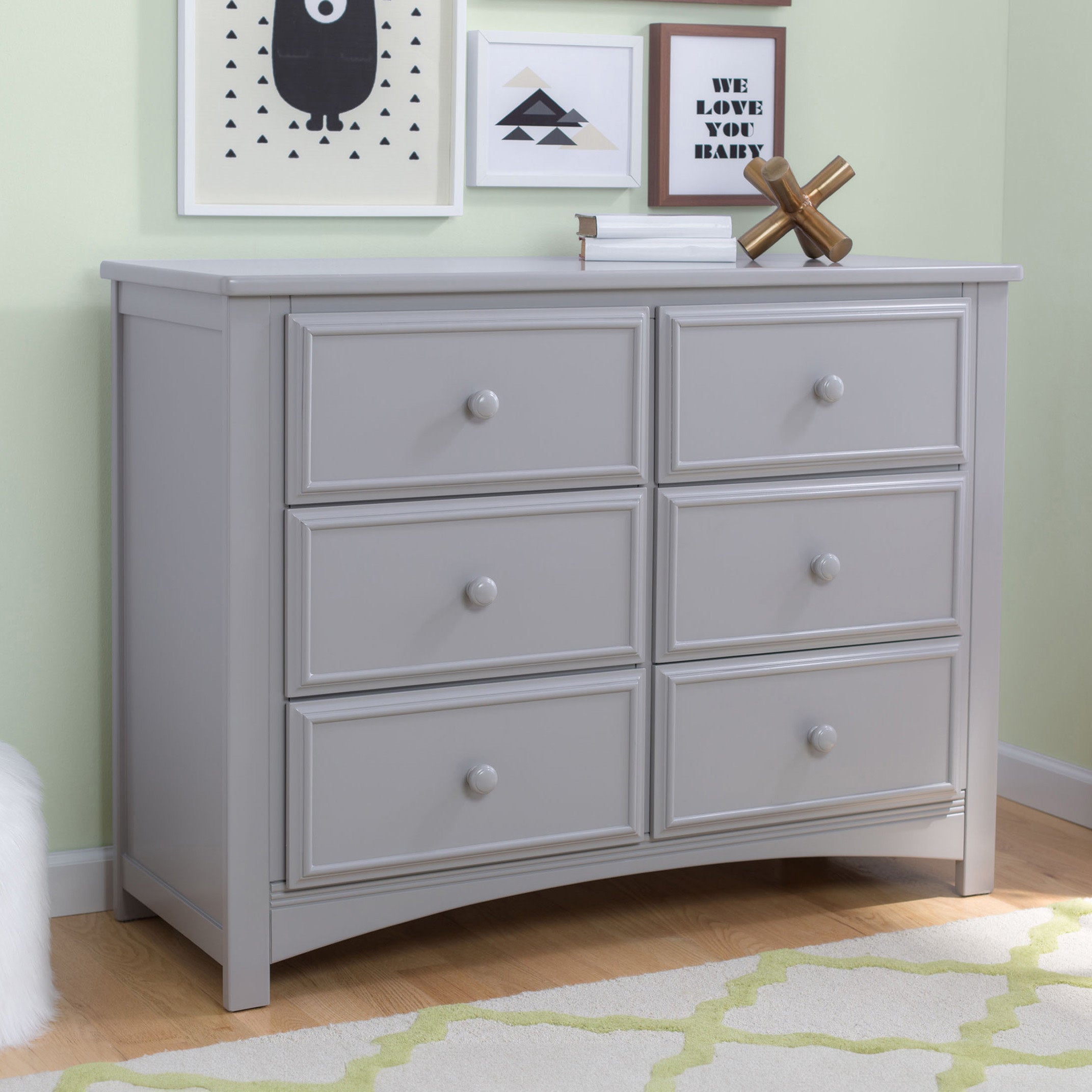 Grey (026)