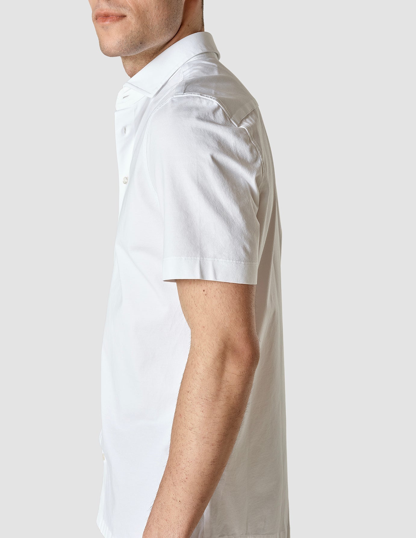 Classic White Short Sleeve Shirt for Men - Casual Comfort Fit Cotton Top for Summer, Office & Outdoor Activities