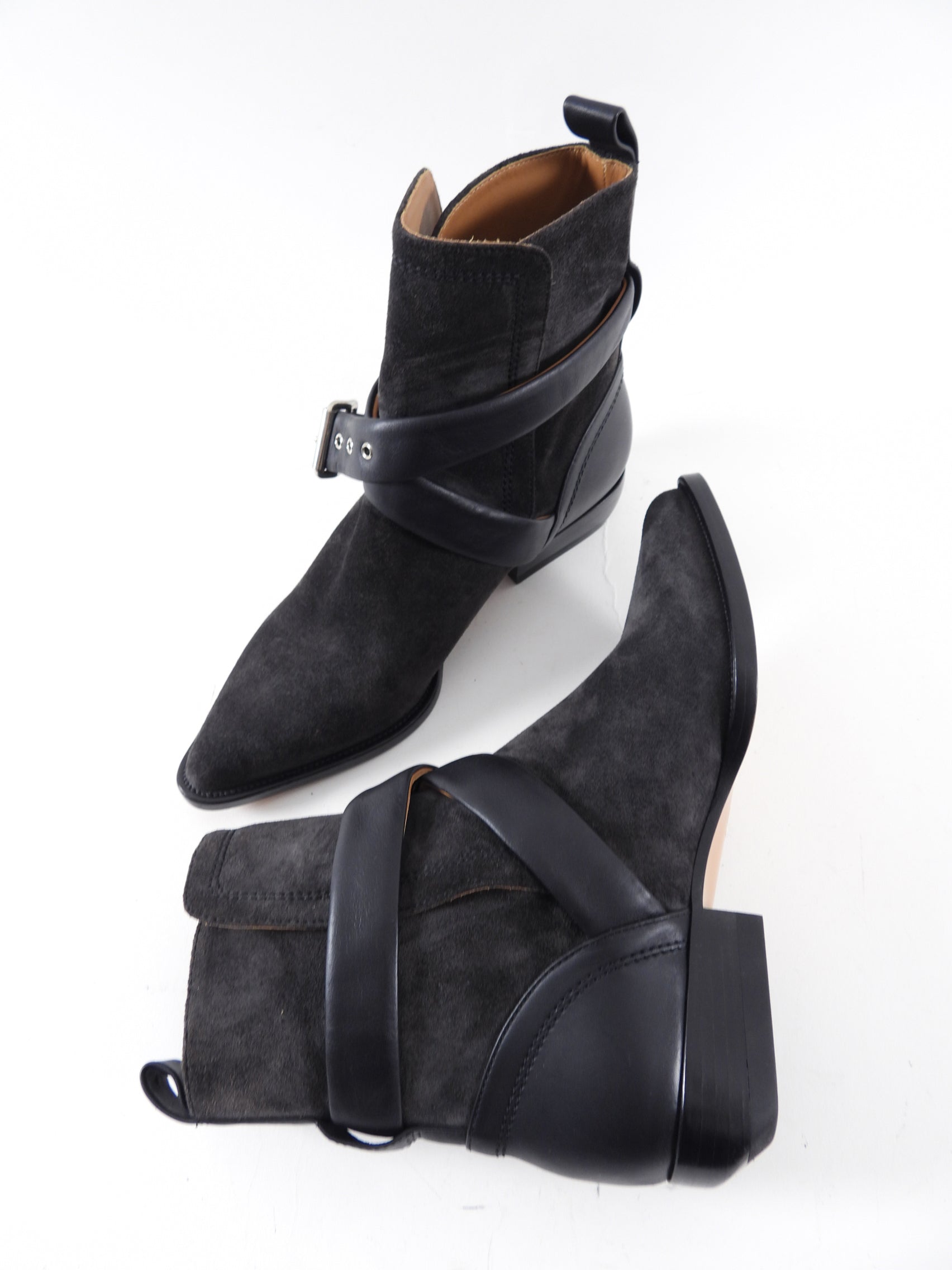 Chloe Rylee Suede Ankle Boots Women's Size 6 (EU 36.5) - Stylish Fall Winter Fashion Booties for Casual Outfits & Office Wear