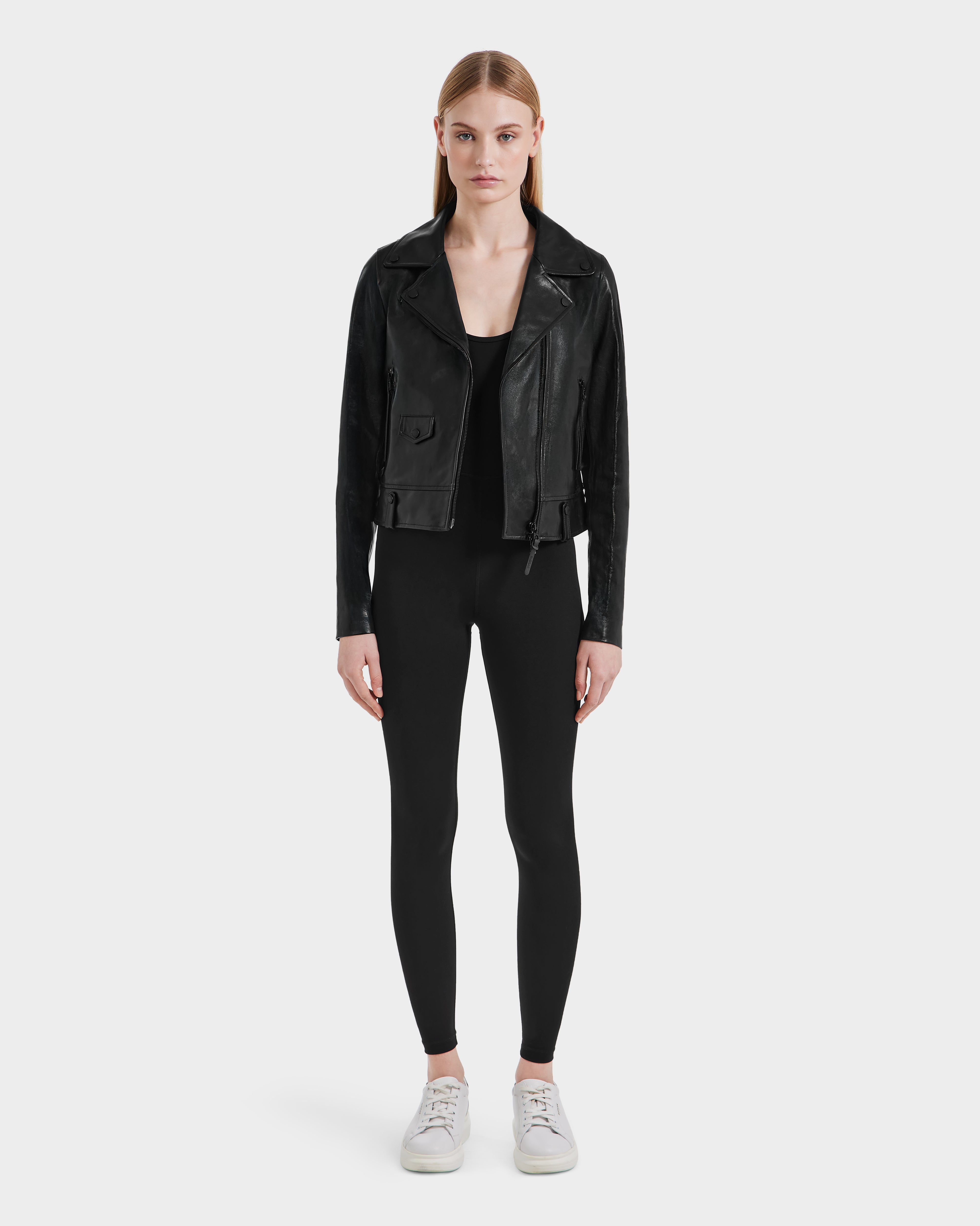 MALAK 8124821 Black - Stylish and Durable for Everyday Use, Office, and Travel