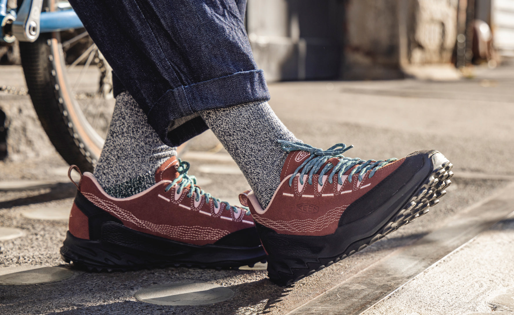 Men's Jasper Zionic Sneaker x Pilgrim Surf + Supply - Marron/Adobe Rose | Comfortable & Stylish Casual Sneakers for Walking, Running & Everyday Wear