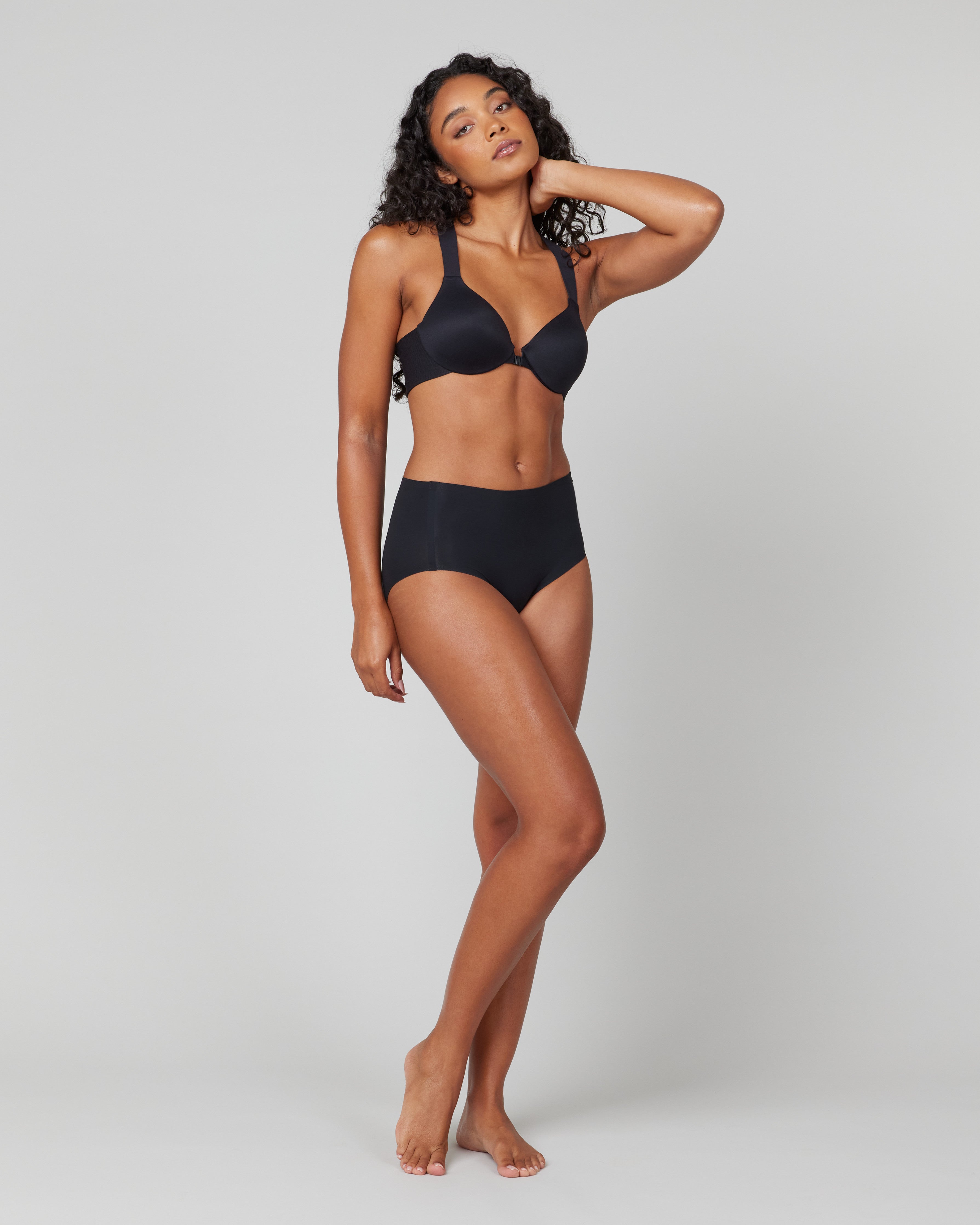 SPANX Smooth Lightly Lined Racerback Bra - Comfortable Wireless Support for Everyday Wear, Yoga & Workouts