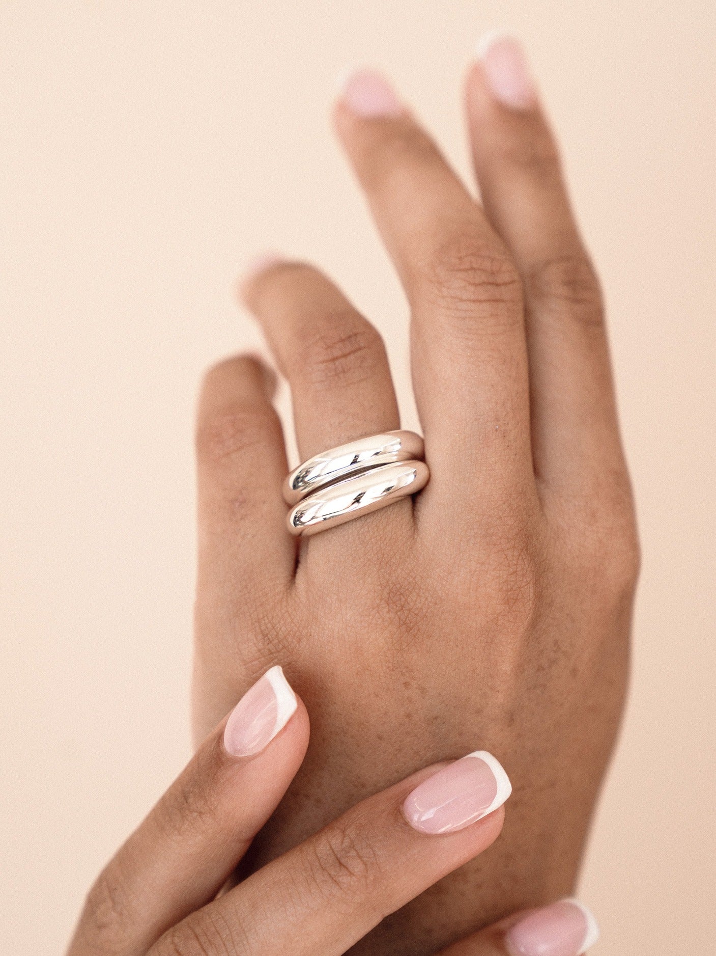 Elegant Modern Dome Ring Set for Women - Minimalist Stackable Rings - Perfect for Everyday Wear, Gifts & Special Occasions