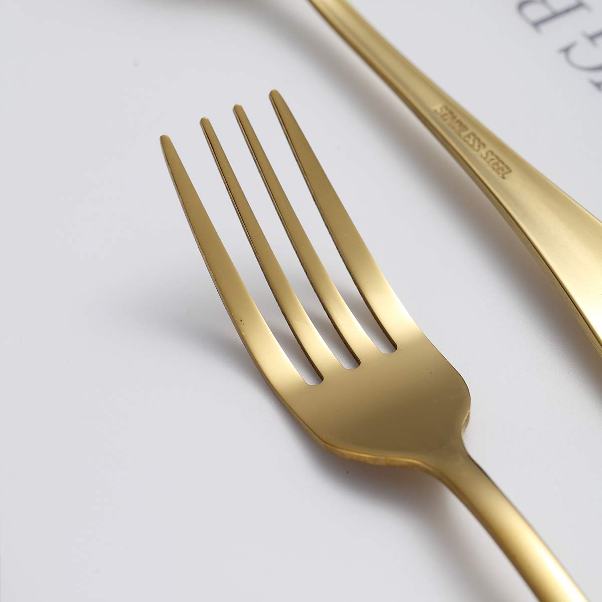 Premium 4-Piece Gold Plated Dinner Forks Set - Berglander 7.9