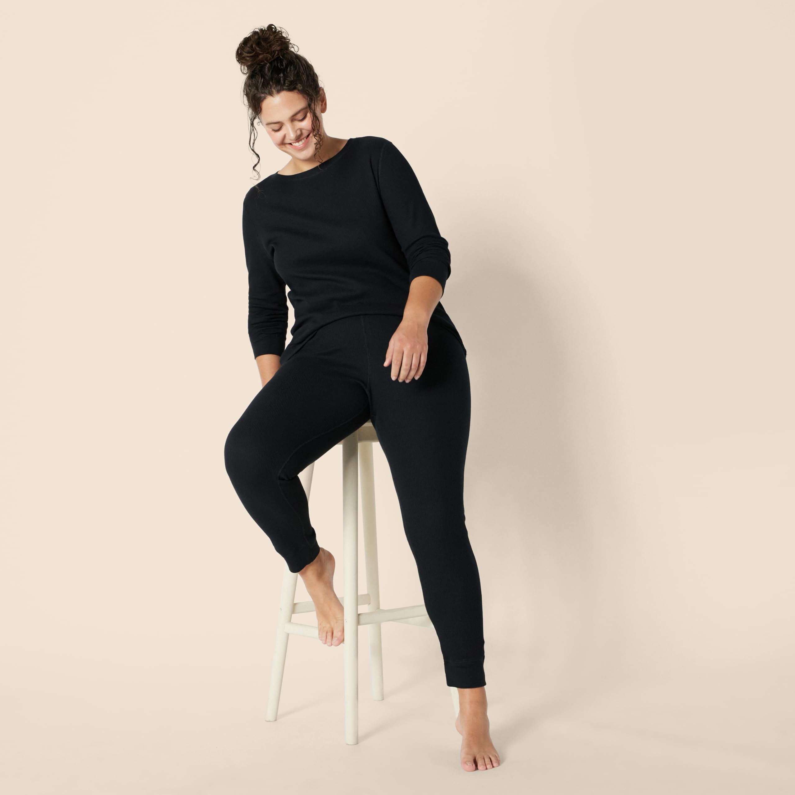 Amazon Essentials Women's Waffle Knit Snug Fit Pajama Set - Soft & Comfortable Sleepwear for Lounge & Relaxation at Home