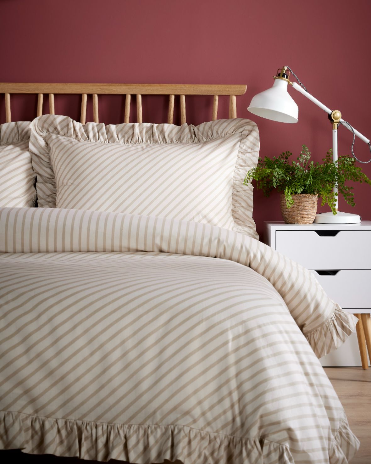 Premium Cotton Stripe Print Frill Bedding Set - Soft Beige Luxury Bed Sheets for Master Bedroom Decor & Cozy Sleep