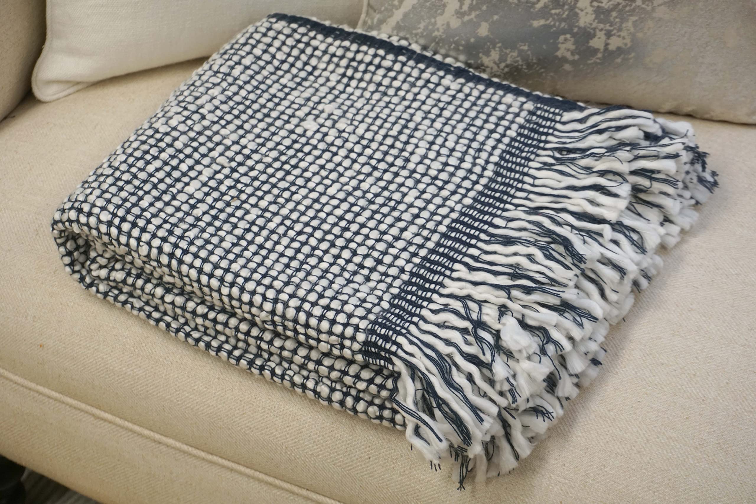 Handmade 100% Wool Throw Blanket for Sofa & Bed - Soft Luxury Blanket for Winter, Cozy Home Decor, Perfect Gift for Christmas