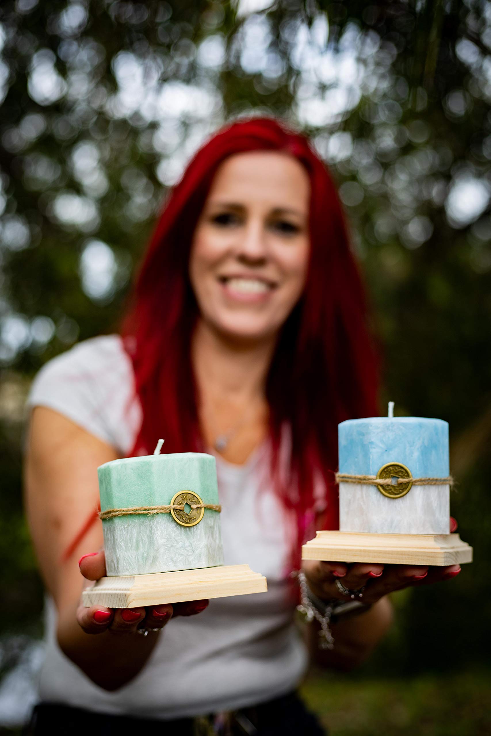 Hand-Poured Palm Wax Candles with Hidden Crystals - Perfect for Gifts & Relaxation