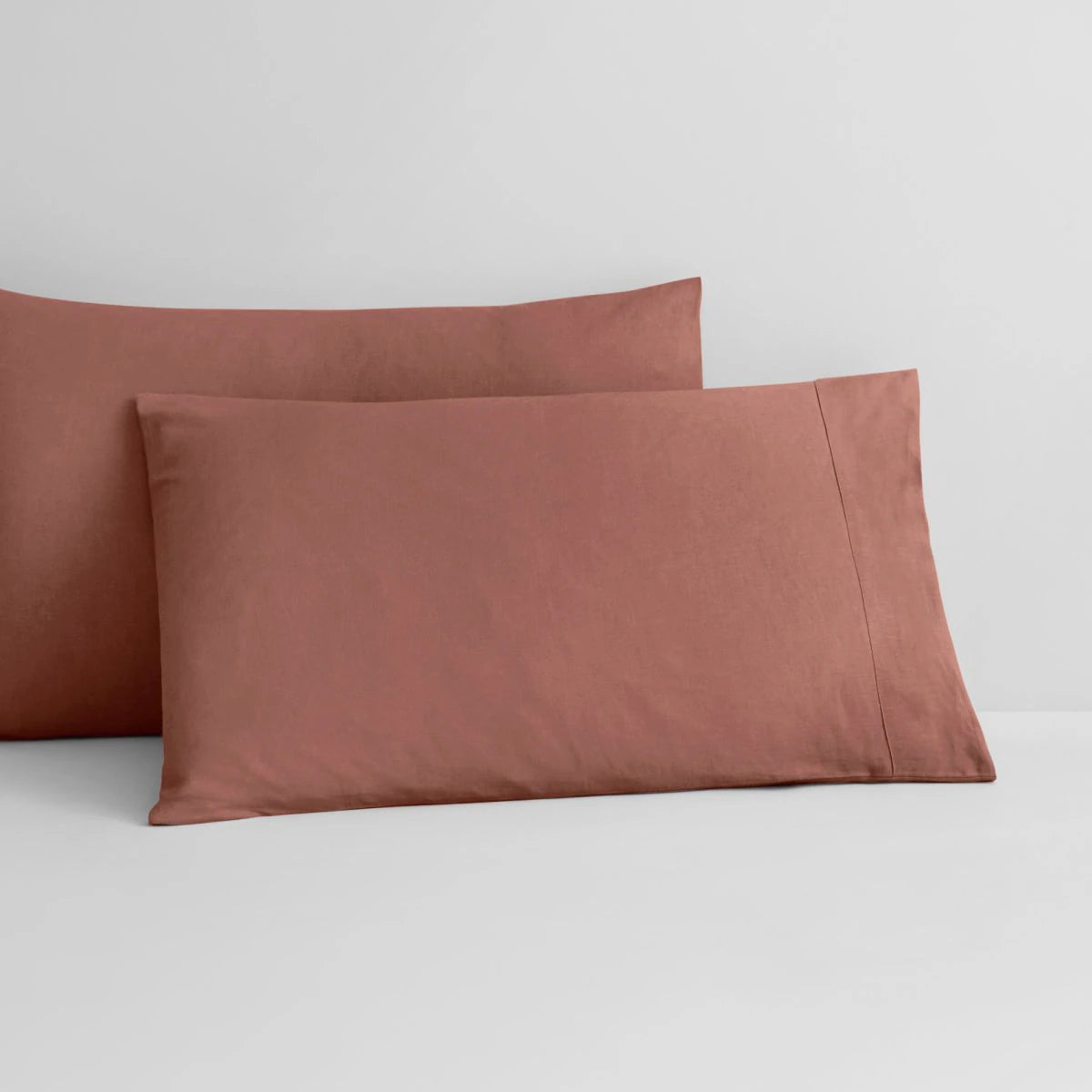 Sheridan Abbotson Raisin Linen Standard Pillowcase Pair - Soft & Breathable 100% Linen Pillow Covers for Bedroom, Hotel, or Guest Room Decor