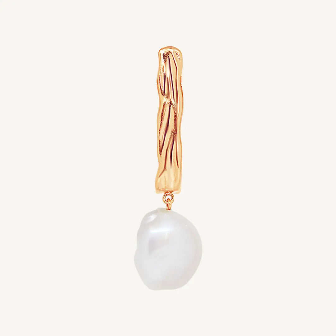 Dune Pearl Earrings for Women - Elegant Freshwater Pearl Stud Earrings - Perfect for Weddings, Parties & Everyday Wear