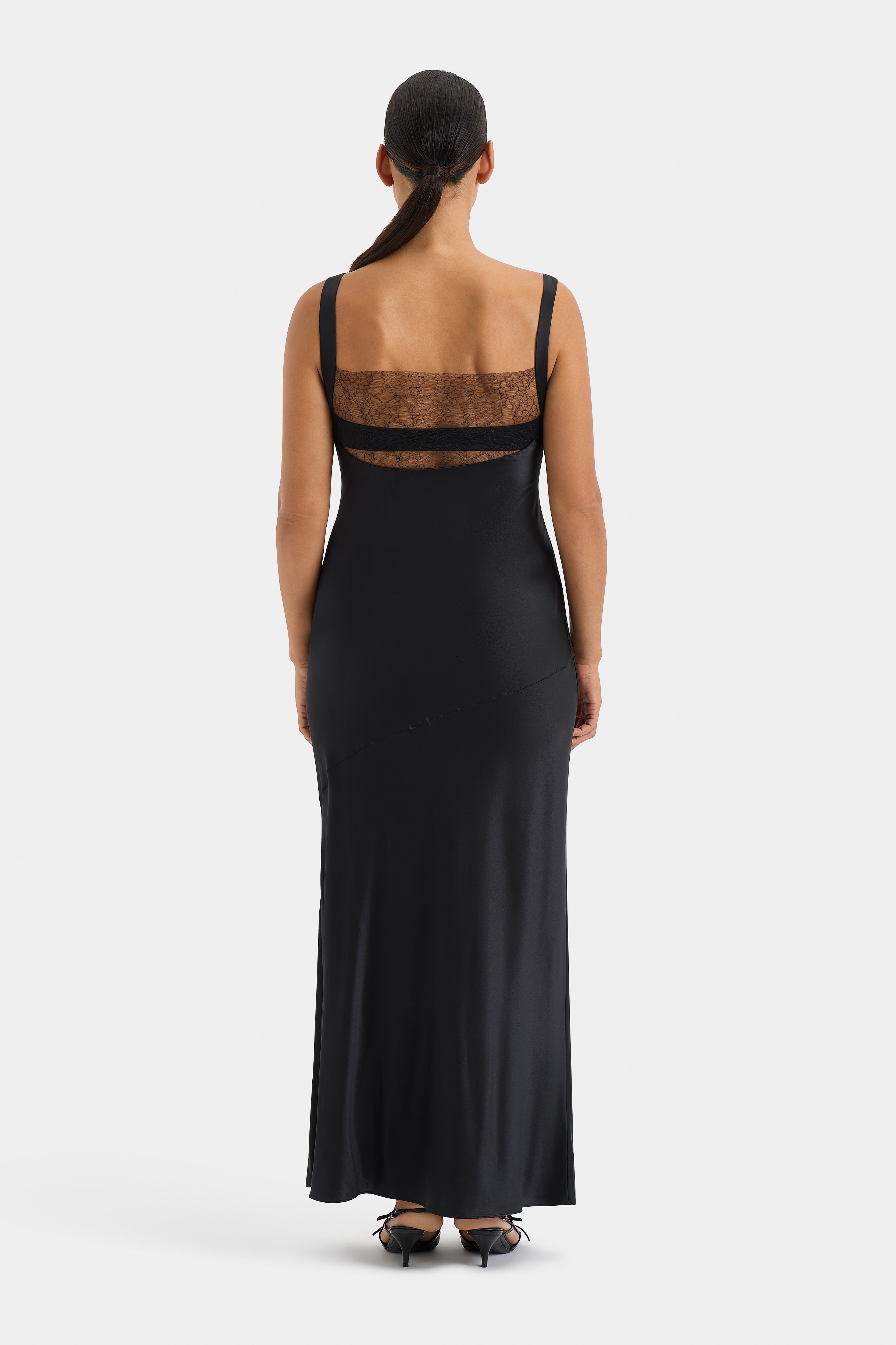 Elegant Black Dunya Lace Gown for Women - Perfect for Weddings, Parties & Special Occasions