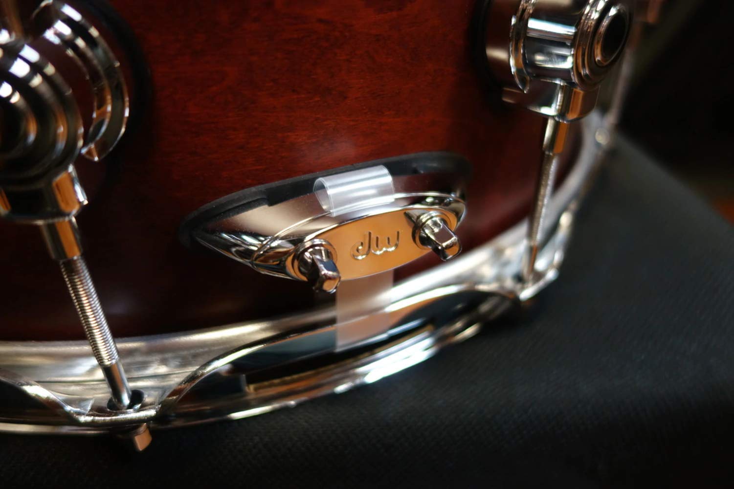 DW Performance Series Snare Drum 6.5x14 Inch Tobacco Satin Oil Finish - Professional Grade Drum for Live Performances & Studio Recording
