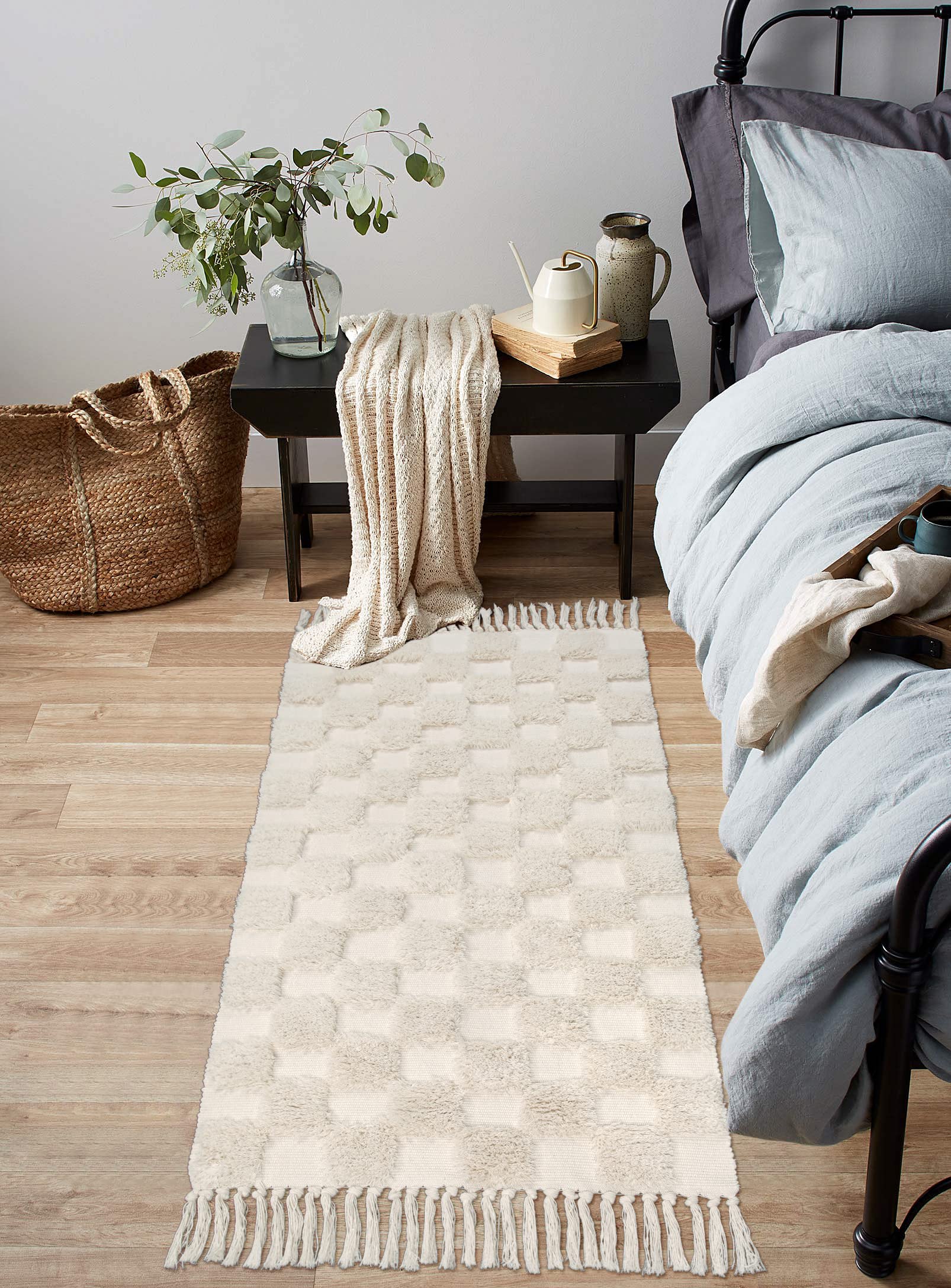 Lanffia Boho Checkered Tufted Rug - 2x4.3 Feet Washable Runner with Tassels, Beige Farmhouse Floor Carpet for Hallway, Kitchen, Bathroom, Laundry, Bedroom & Living Room - Perfect for Bohemian Home Decor and High-Traffic Areas