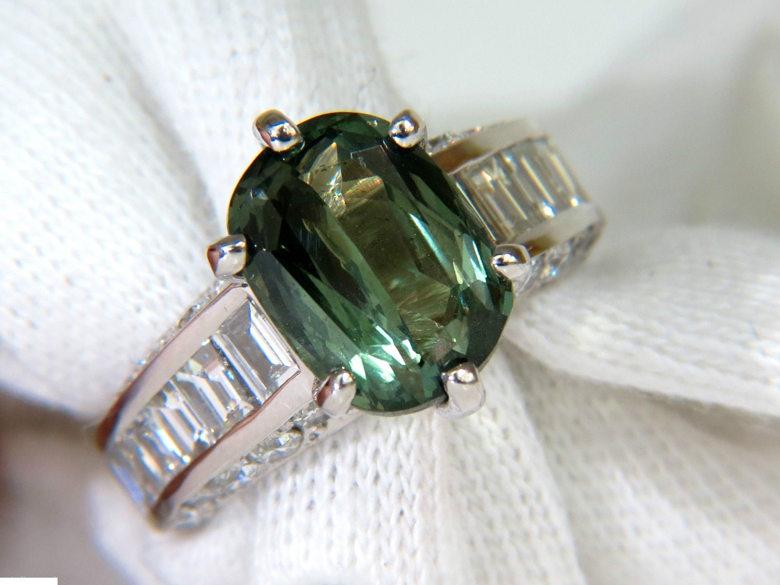 7.60CT Natural GIA Certified Green Chrysoberyl Diamond Ring for Women - Elegant Engagement, Wedding & Anniversary Jewelry Gift