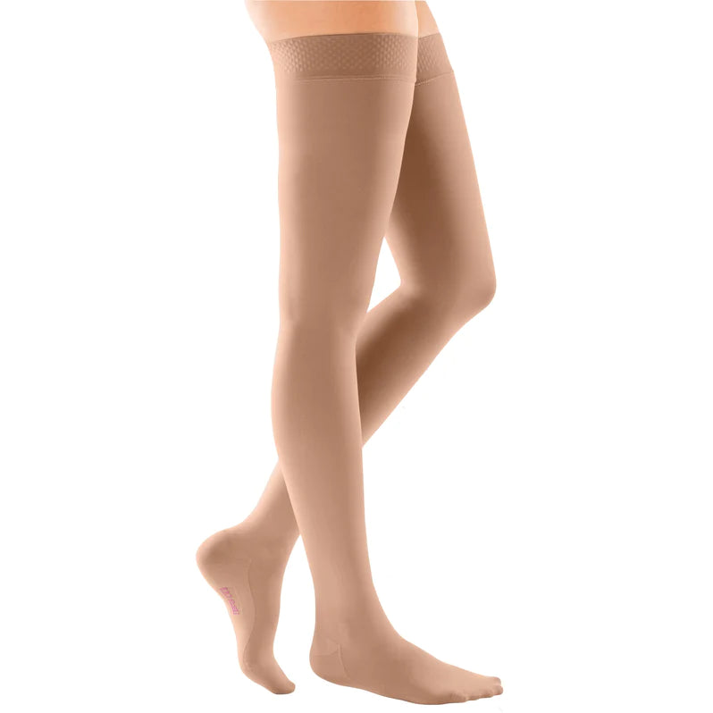 Medi Comfort 15-20mmHg Closed Toe Thigh High Compression Stockings with Lace & Silicone Top Band - Petite Size | Ideal for Circulation Support, Varicose Vein Relief & Post-Surgery Recovery