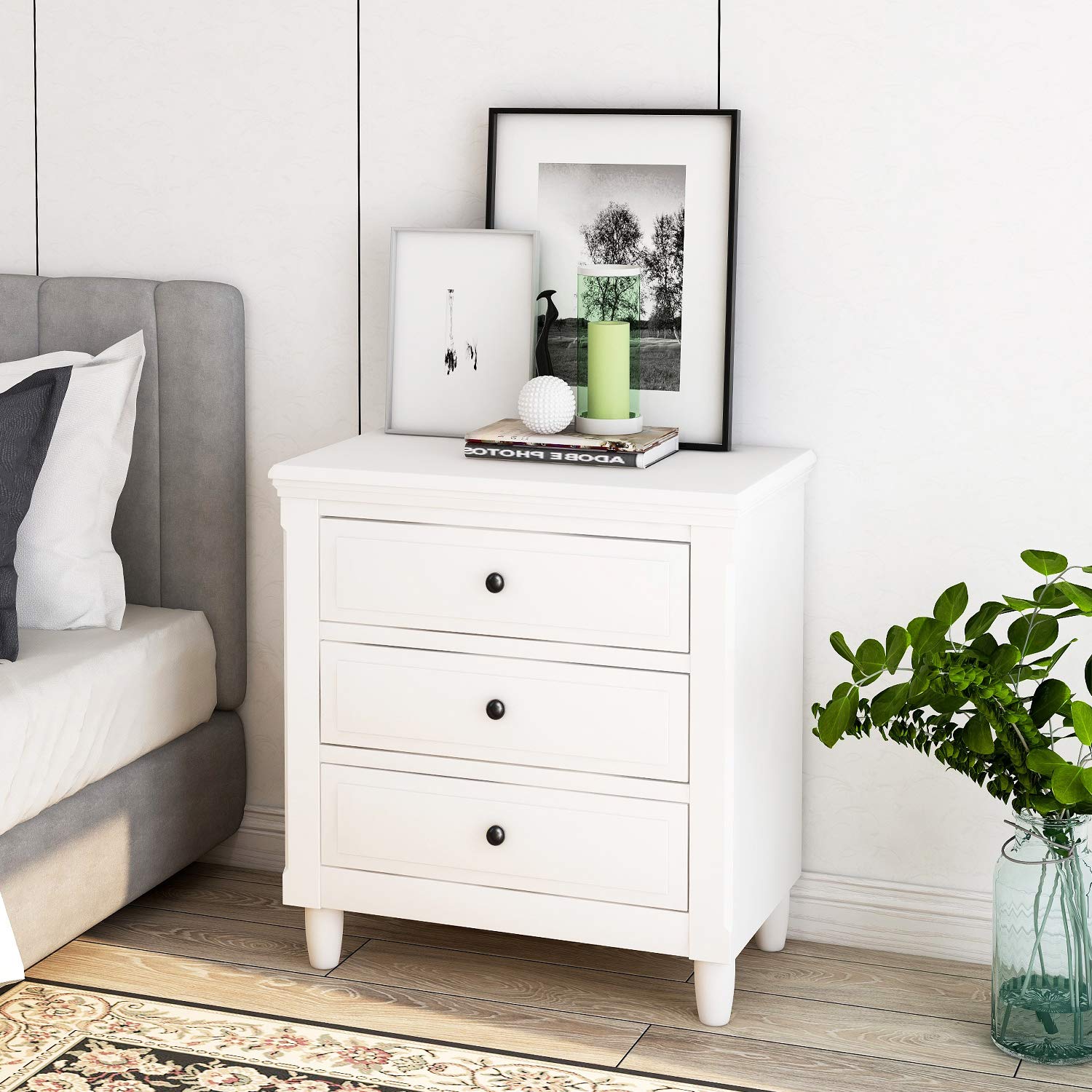 3-Drawer Wood Nightstand with Solid Wood Legs - White Bedside Storage Cabinet for Bedroom, Living Room & Home Furniture - Compact & Stylish Bedside Table for Small Spaces