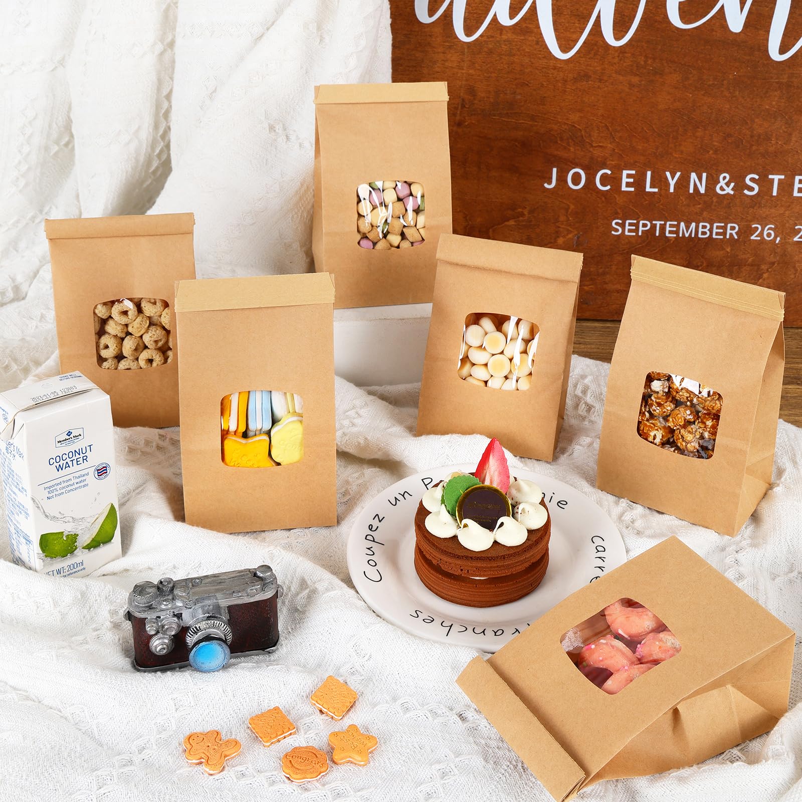 Moretoes 100pcs Small Bakery Bags with Window - 3.54x2.36x6.7in Kraft Paper Cookie Bags with Tin Tie Closure | Perfect for Cookies, Pastries, Cupcakes & Party Favors | Eco-Friendly Brown Pastry Bags for Bakeries & Home Baking