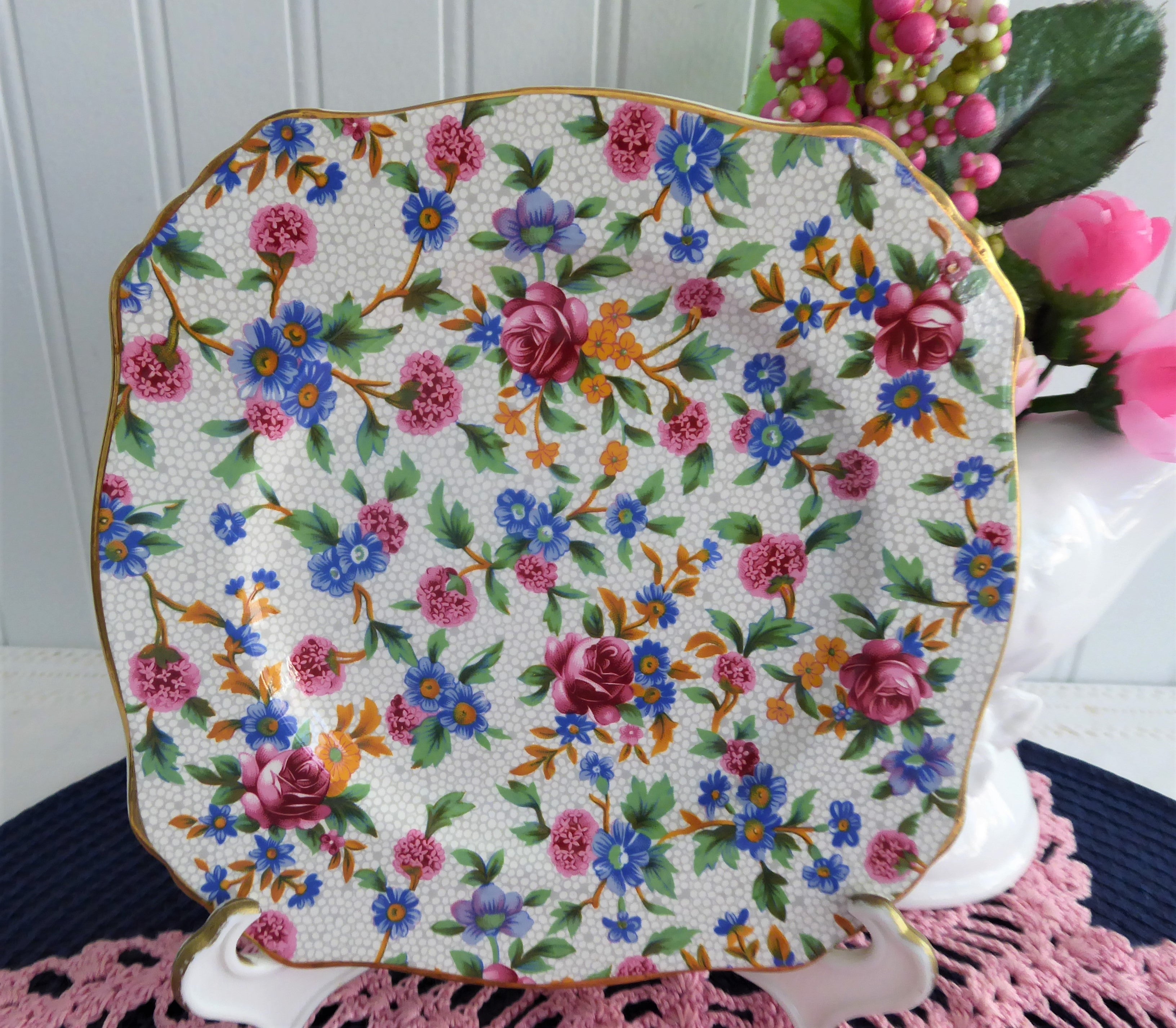 Royal Winton Grimwades Old Cottage Chintz Square Side Plate - Vintage 1995 Reissue for Bread, Cake & Desserts - Perfect for Afternoon Tea, Wedding Receptions & Vintage Tableware Collections