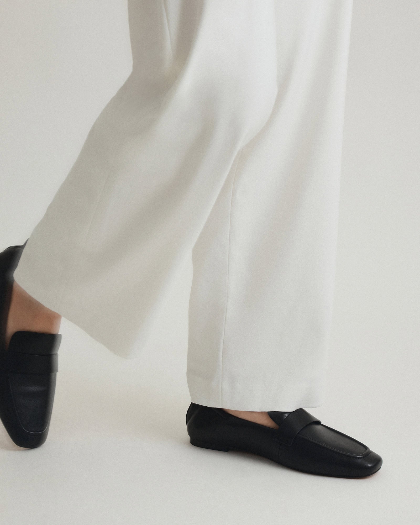 Premium Black Leather Bowen Loafers for Men - Comfortable & Stylish Slip-On Shoes for Business, Casual & Office Wear