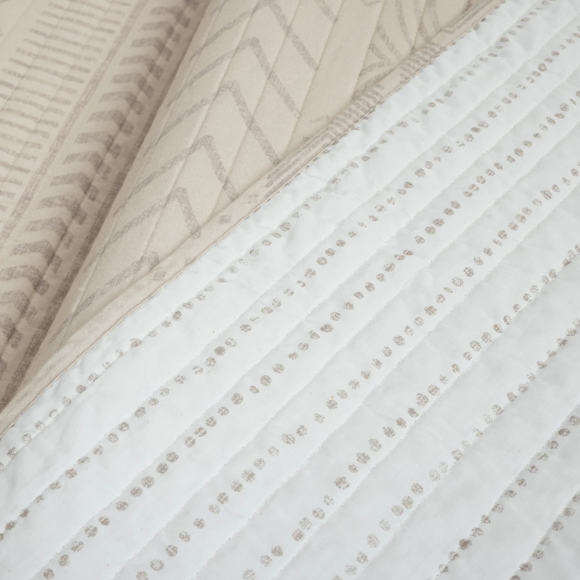 Lush Hygge Geo Quilt Set King Wheat - Cozy Bedroom Decor