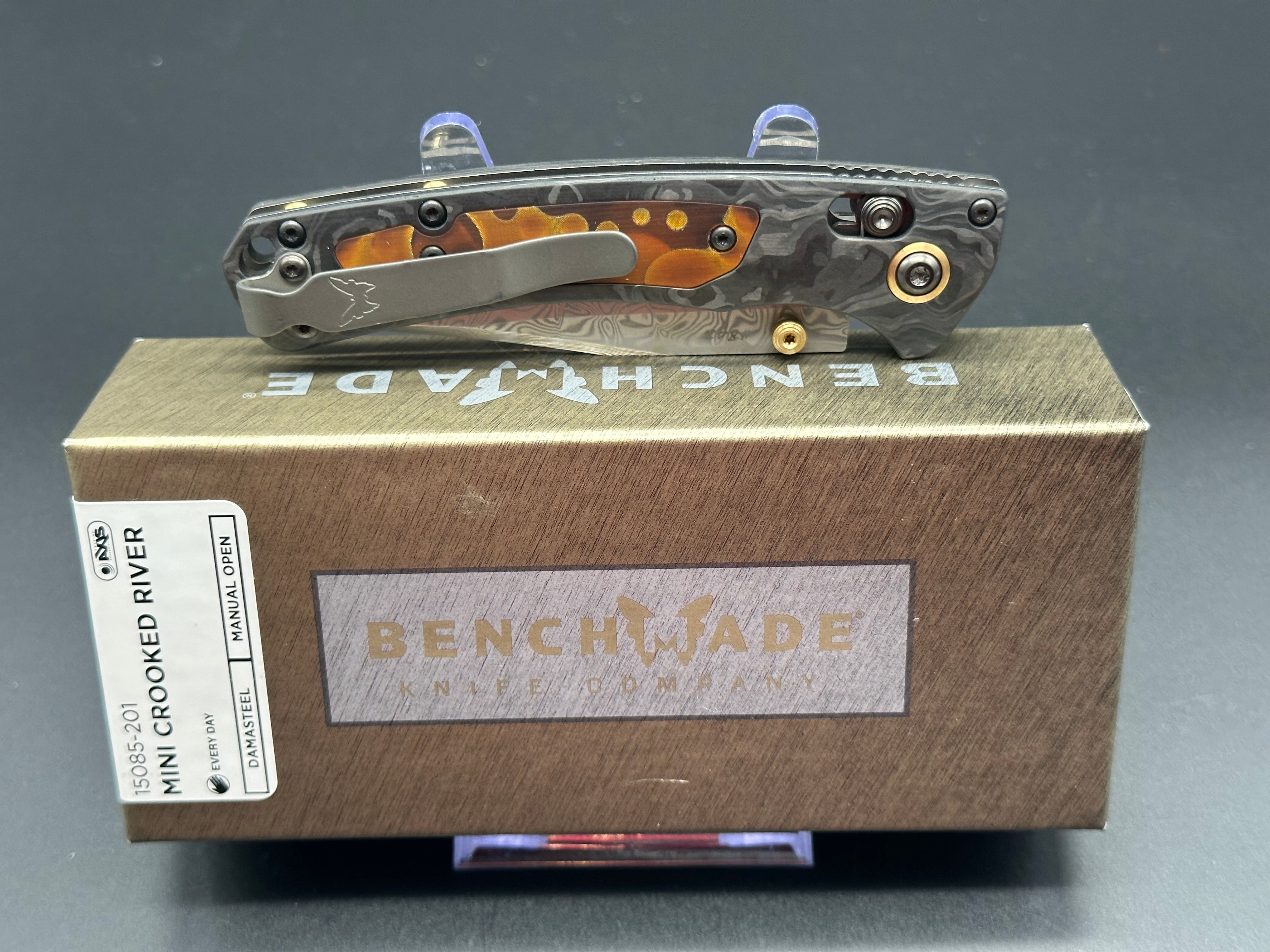 Benchmade Gold Class Mini Crooked River Knife - Premium Folding Pocket Knife for EDC, Outdoor & Camping - Perfect for Hunting, Fishing & Survival Gear
