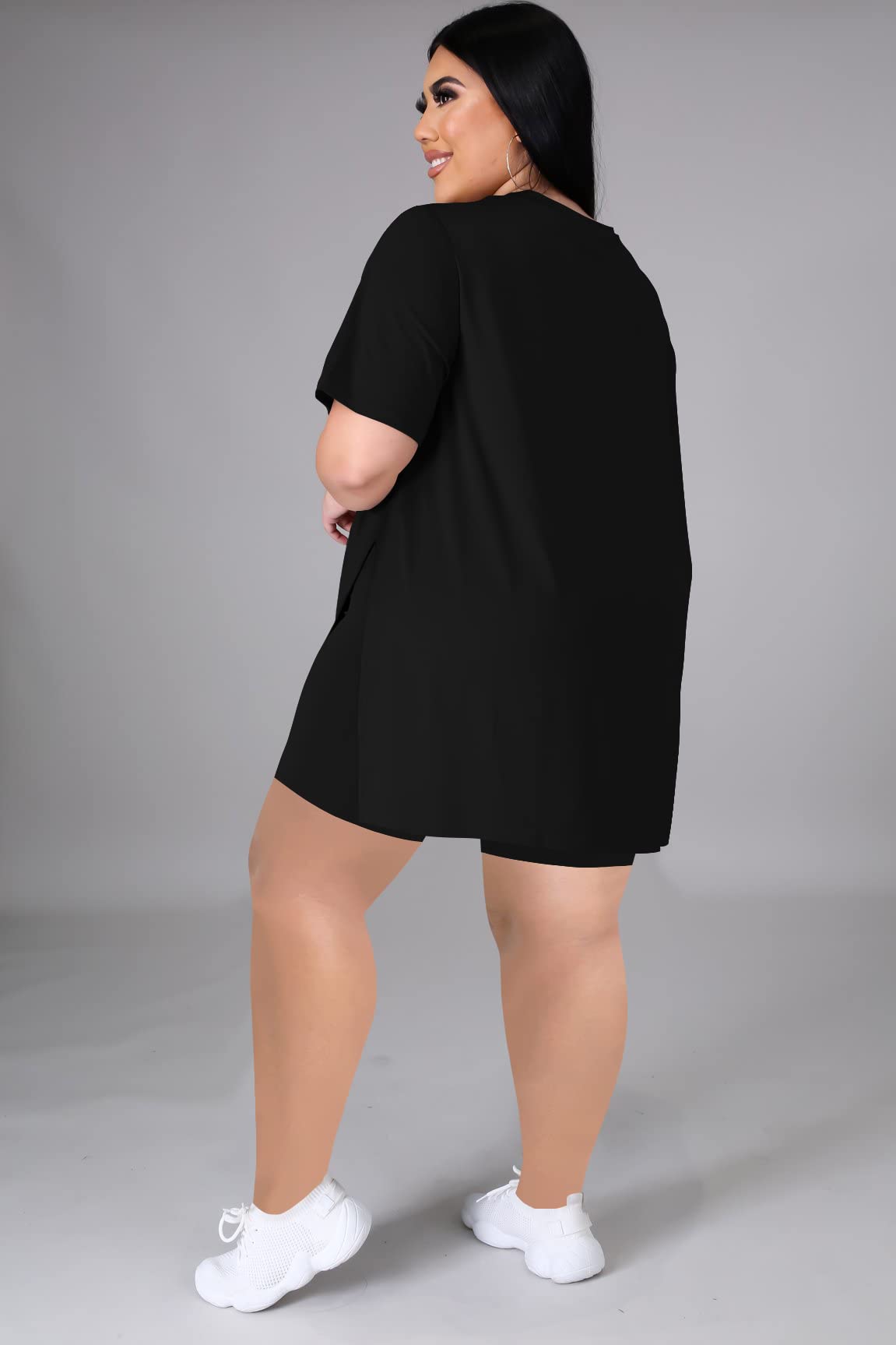 Plus Size Women's 2-Piece Loungewear Set - Oversized T-Shirt & Shorts Comfy Outfit for Summer | Casual Wear, Home Relaxation & Vacation Outfits