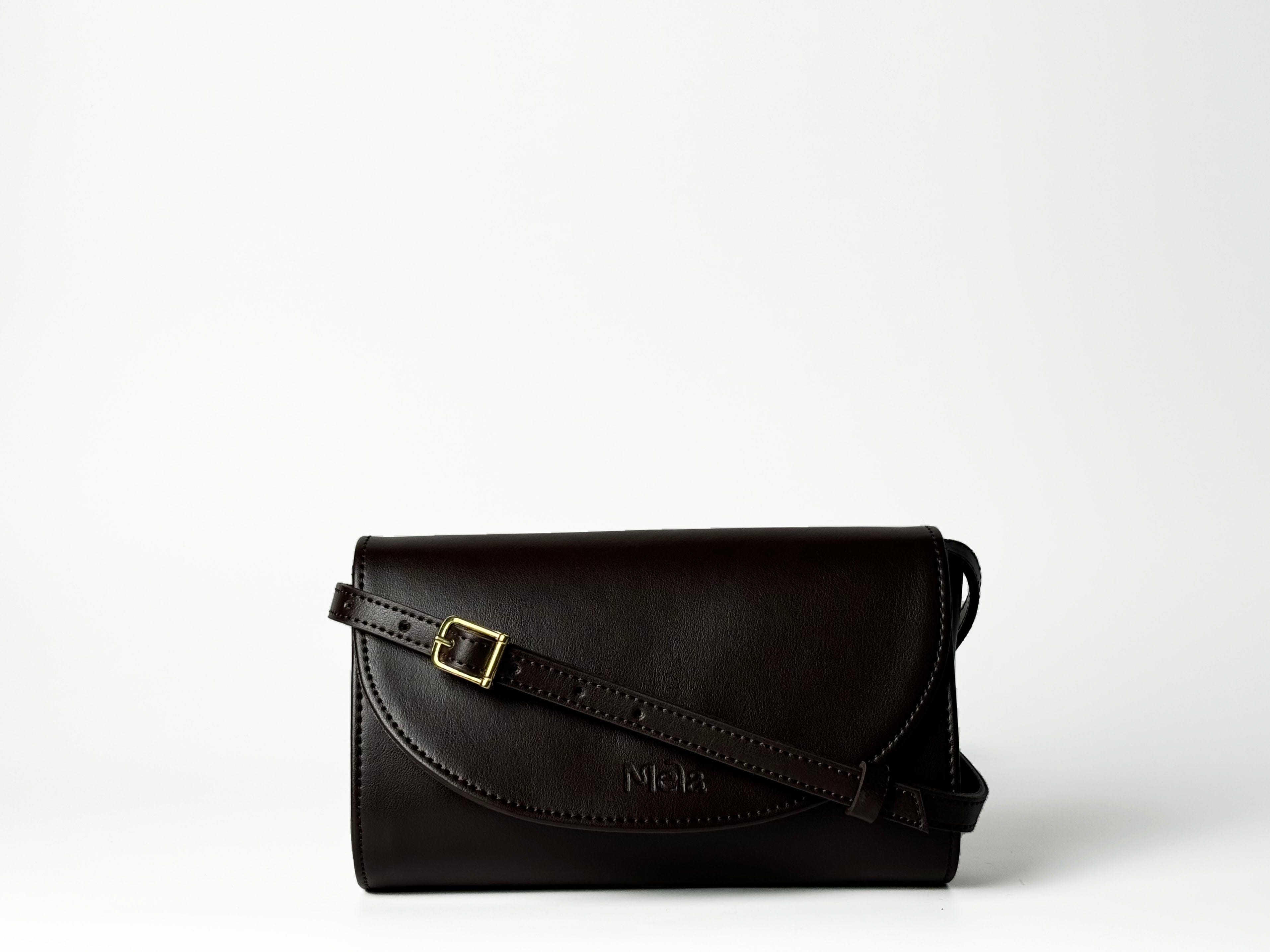 Marlee Apple Leather Vegan Crossbody Bag for Women | Eco-Friendly Purse | Fashionable Shoulder Bag for Everyday Use, Work, and Travel | Coco Beans