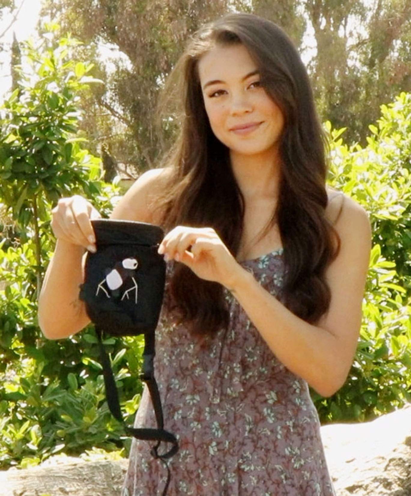 AMC Rock Climbing Chalk Bag with Adjustable Belt - Cute Panda Design for Bouldering & Gym Training - Perfect for Indoor/Outdoor Climbing Accessories