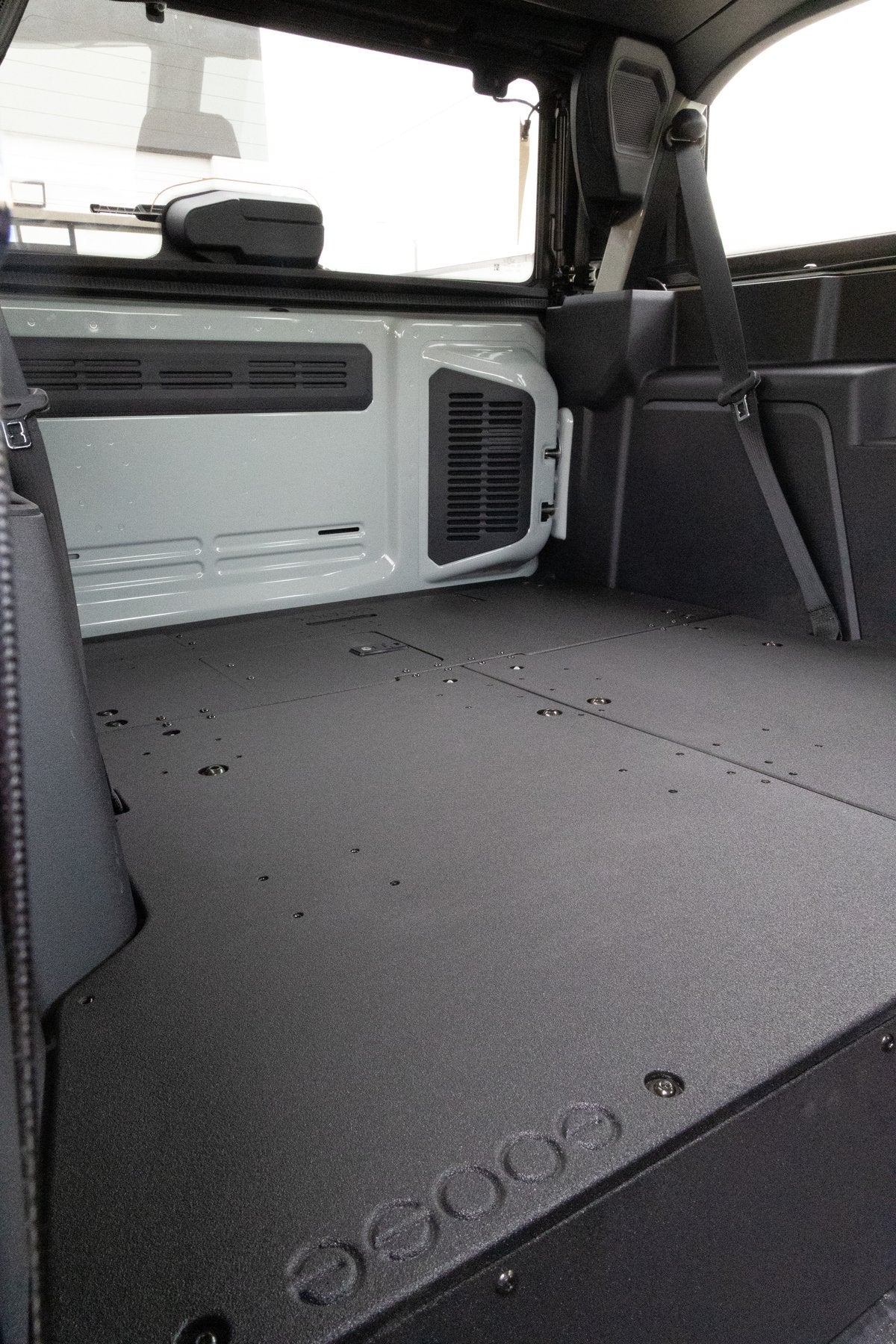 2021-2023 Ford Bronco 2-Door Goose Gear Stealth Sleep Package | Rear Cargo Storage System | Camping & Overlanding Accessories
