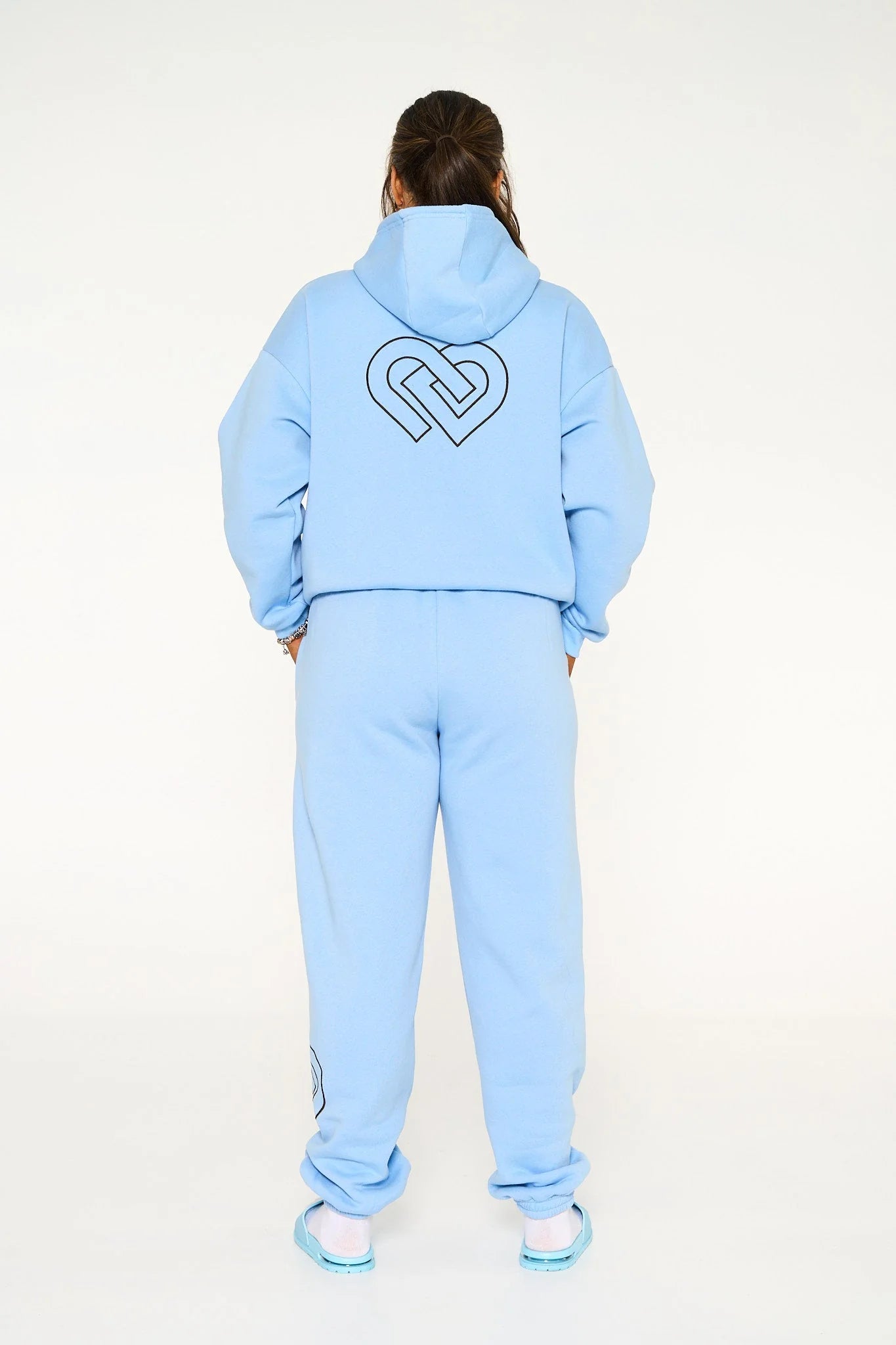 Trendy CD Hoodie - Unisex Streetwear Fashion for Men & Women | Perfect for Casual Outfits, Concerts & Everyday Wear