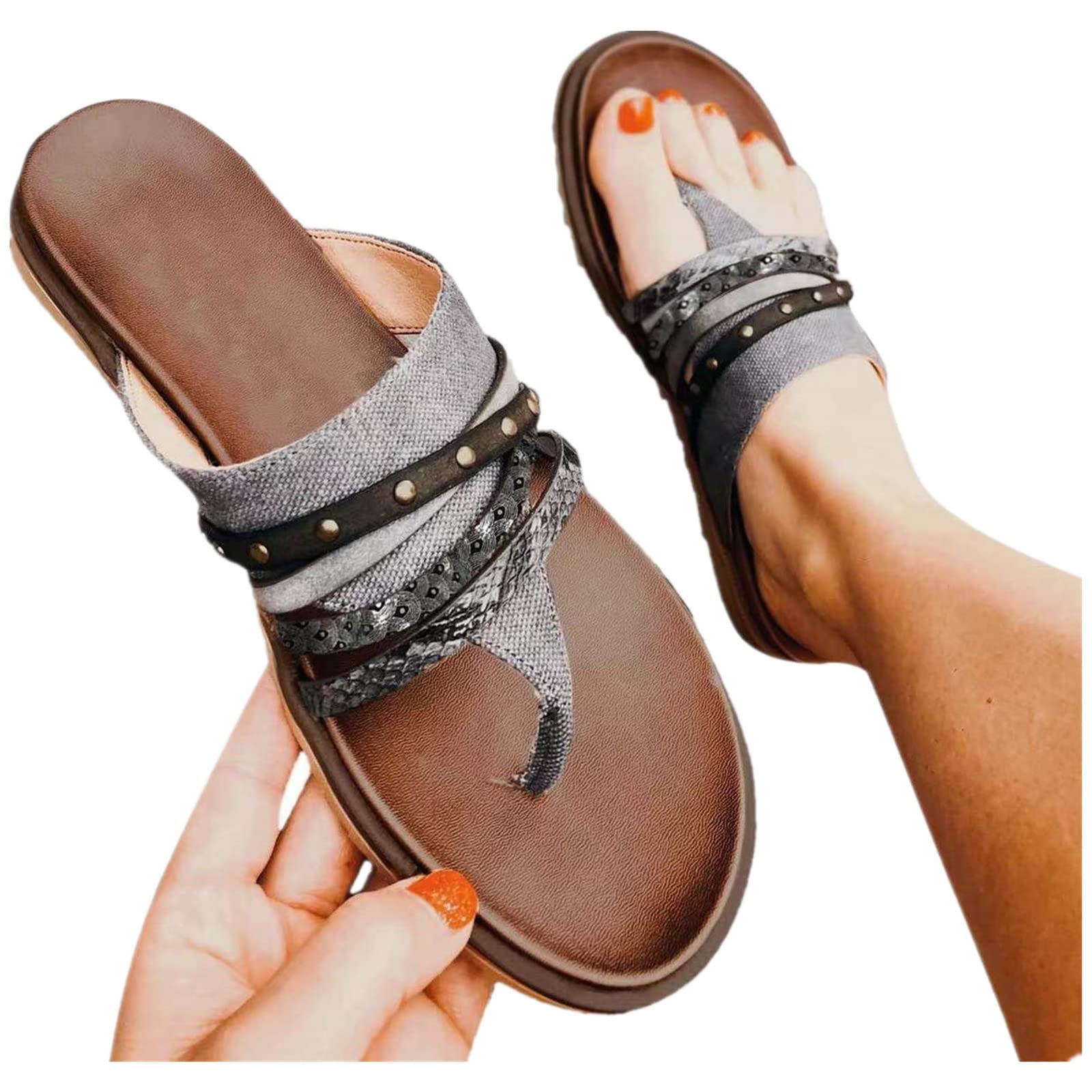 Women's Casual Strappy Flat Sandals - Comfortable Summer Clip Toe Gladiator Beach Sandals & Flip Flops for Walking, Travel, and Outdoor Activities
