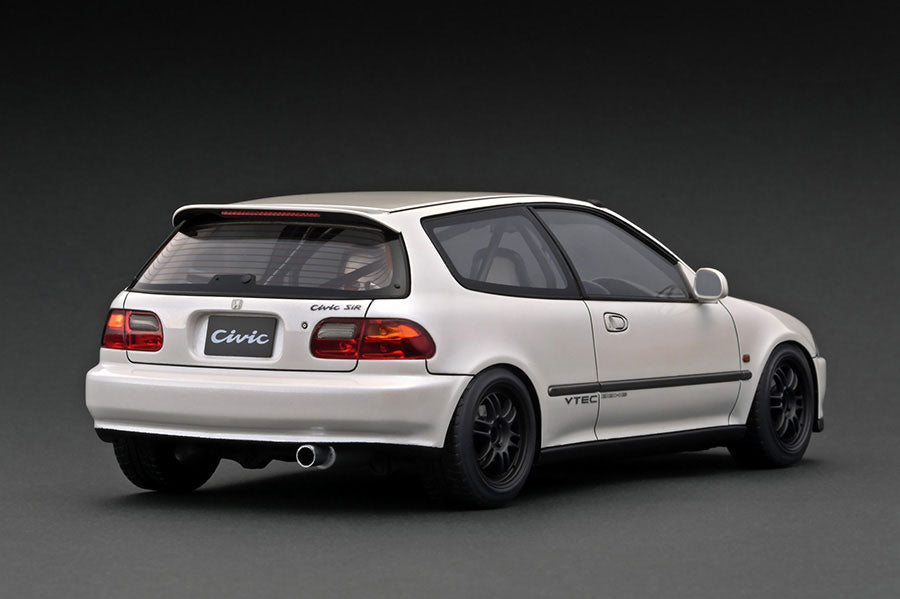 1:18 Scale Honda Civic EG6 Diecast Model Car - Pearl White with Detailed Engine Display - Perfect for Collectors, Car Enthusiasts & Home/Office Decoration