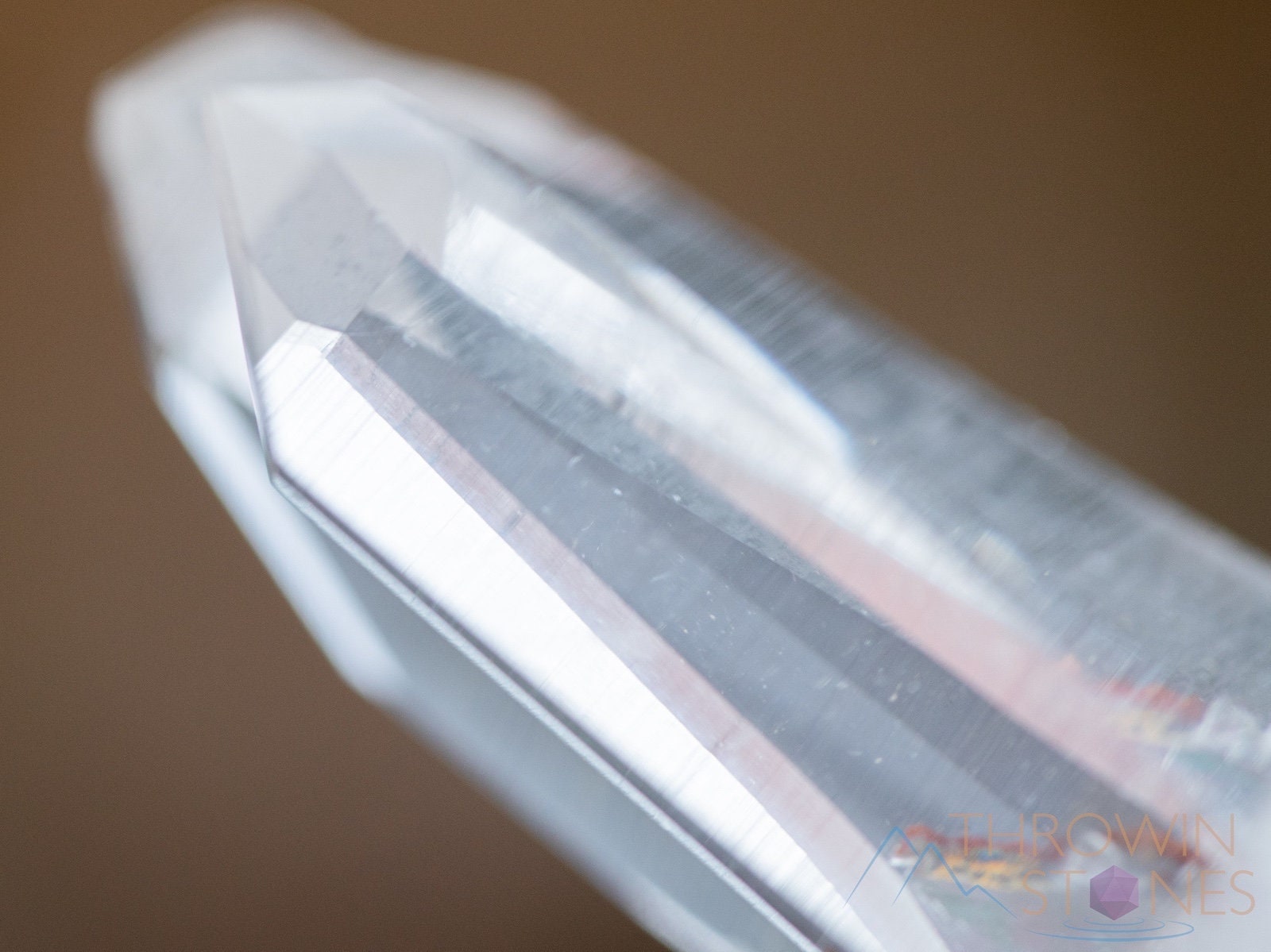Natural Clear Quartz Crystal Point - High Grade Raw Stone for Healing, Meditation & Home Decor | Perfect Housewarming Gift & Spiritual Energy Enhancer | Use in Feng Shui, Reiki, or Crystal Grids