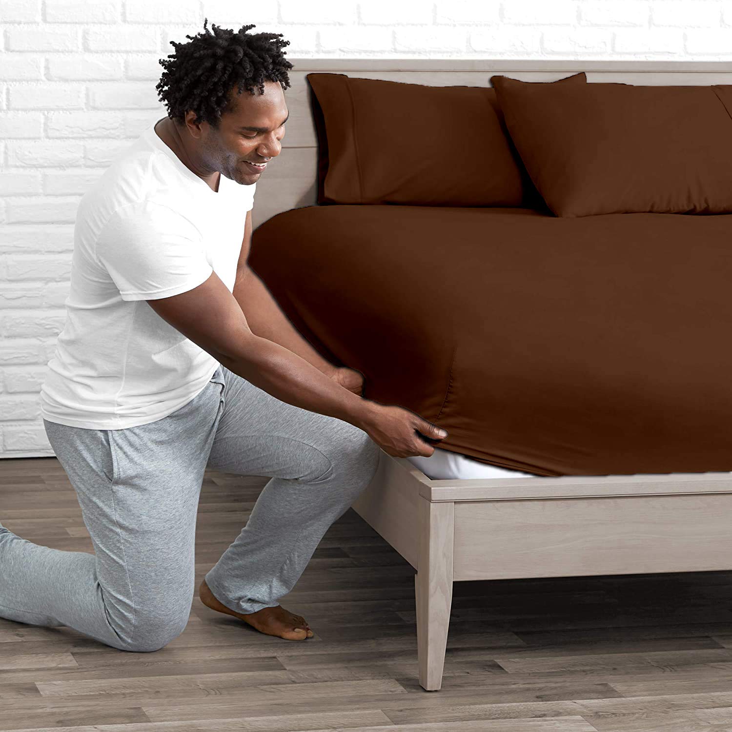 Organic Cotton Queen Fitted Sheet - 100% Soft Hotel Quality 800 Thread Count, Premium Breathable Deep Pocket (Up to 16