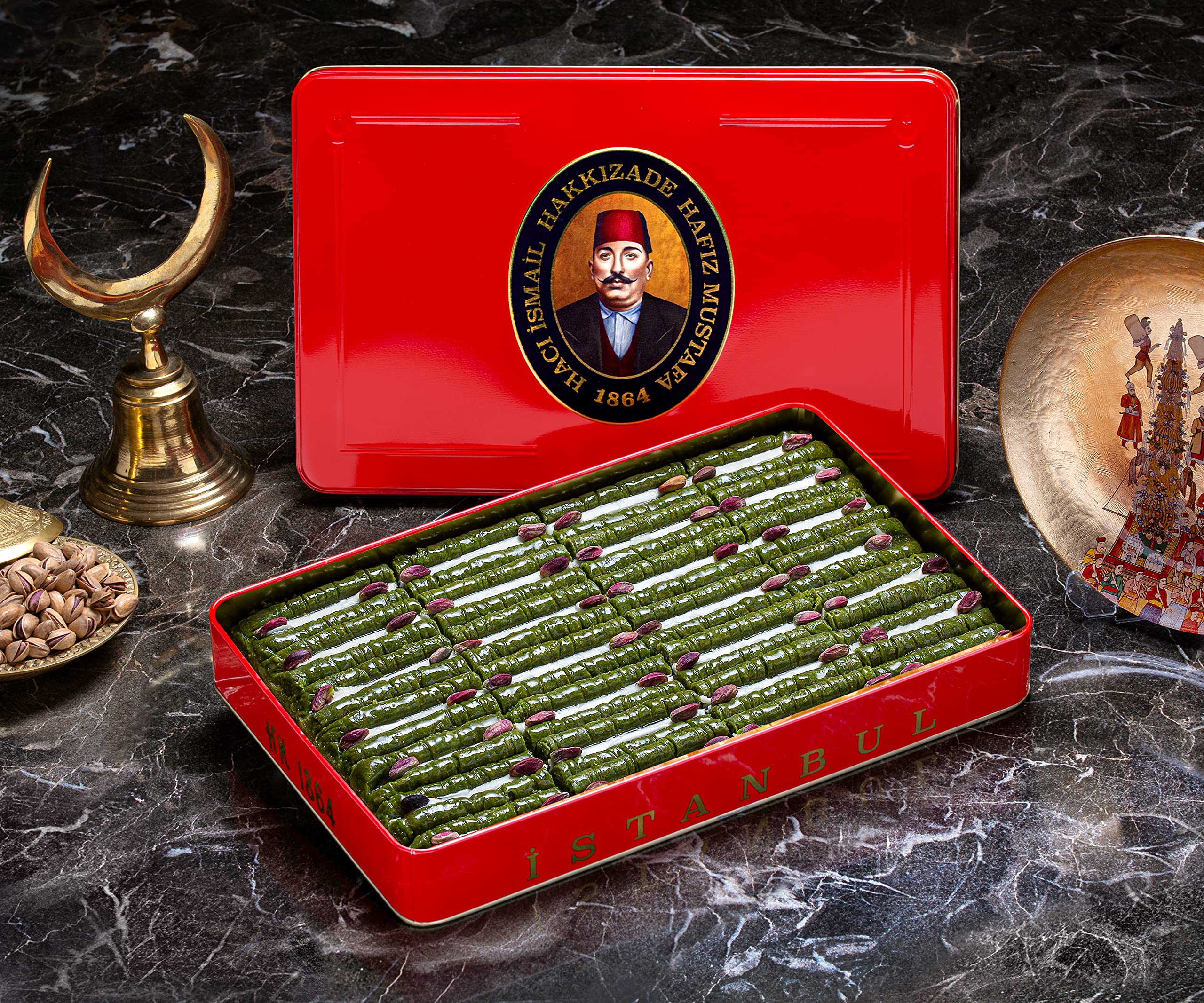 Premium Hafiz Mustafa 1864 Istanbul Baklava Pastry Gift Box - Authentic Turkish Baklava Dessert with Fresh Phyllo Dough, Pistachios, Hazelnuts & Walnuts - Sweet Treats for Birthdays, Christmas, Corporate Gifts & Holiday Parties